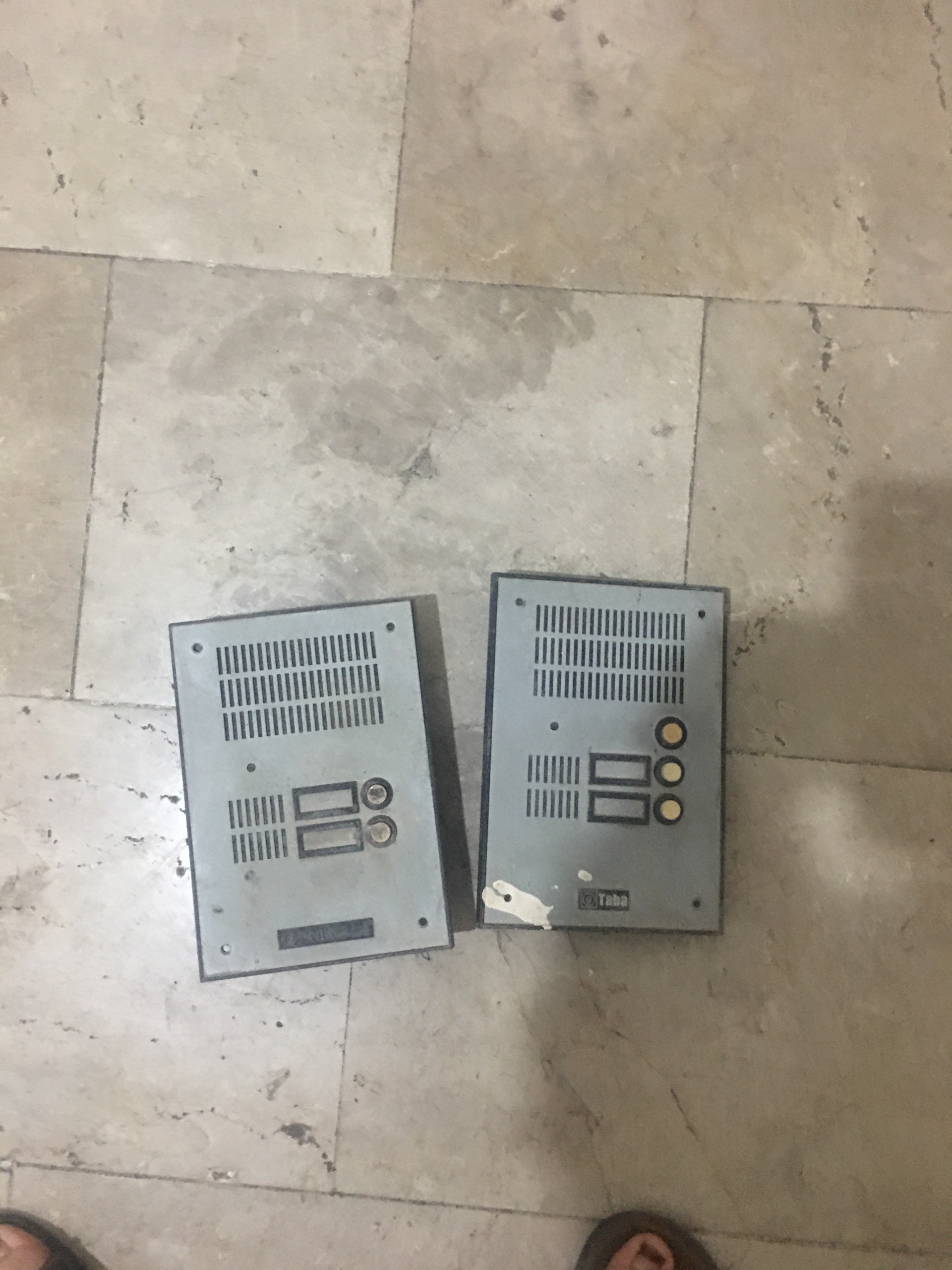 ایفون تابا دو عدد