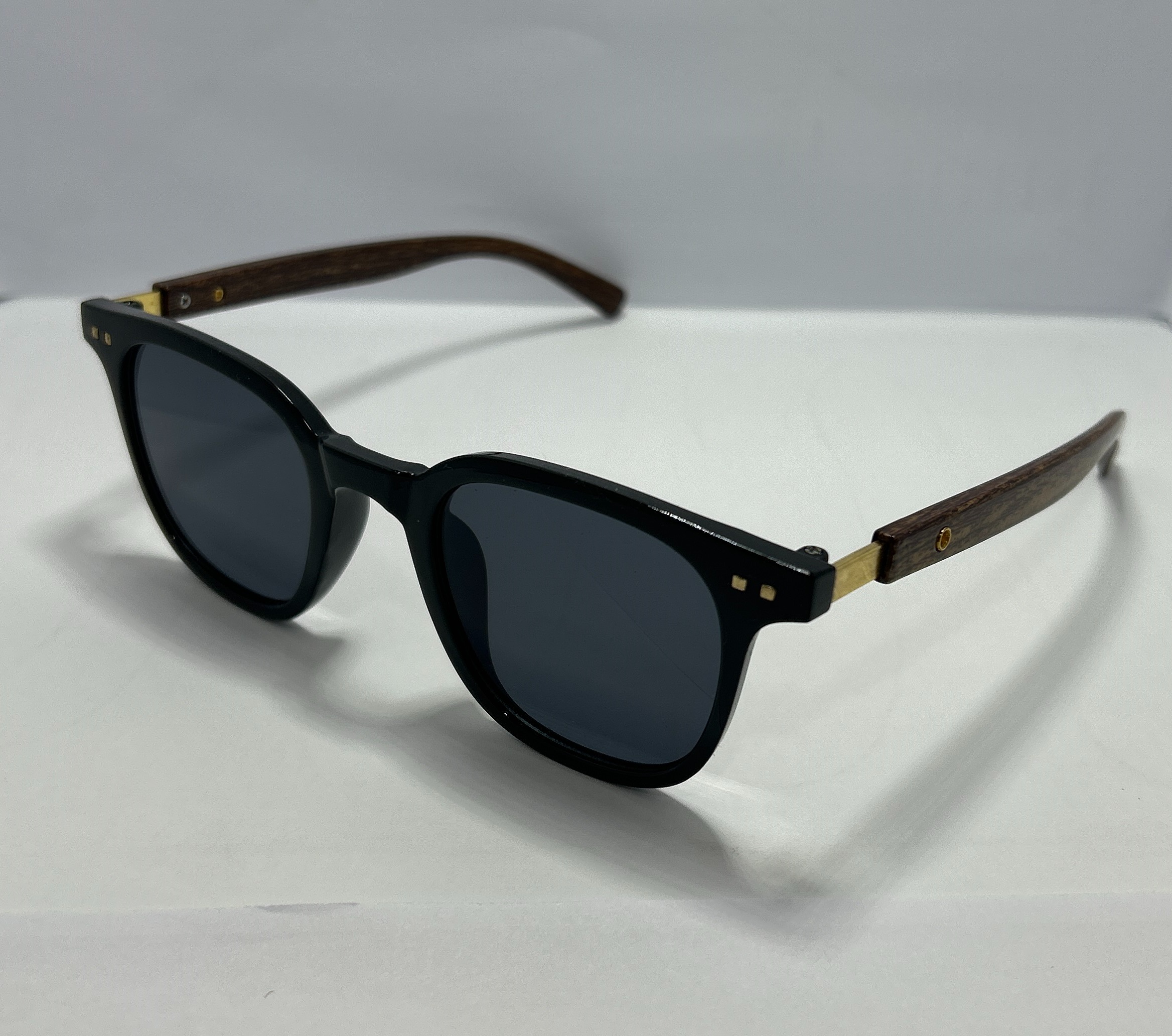 عینک آفتابی دسته چوبی 2971