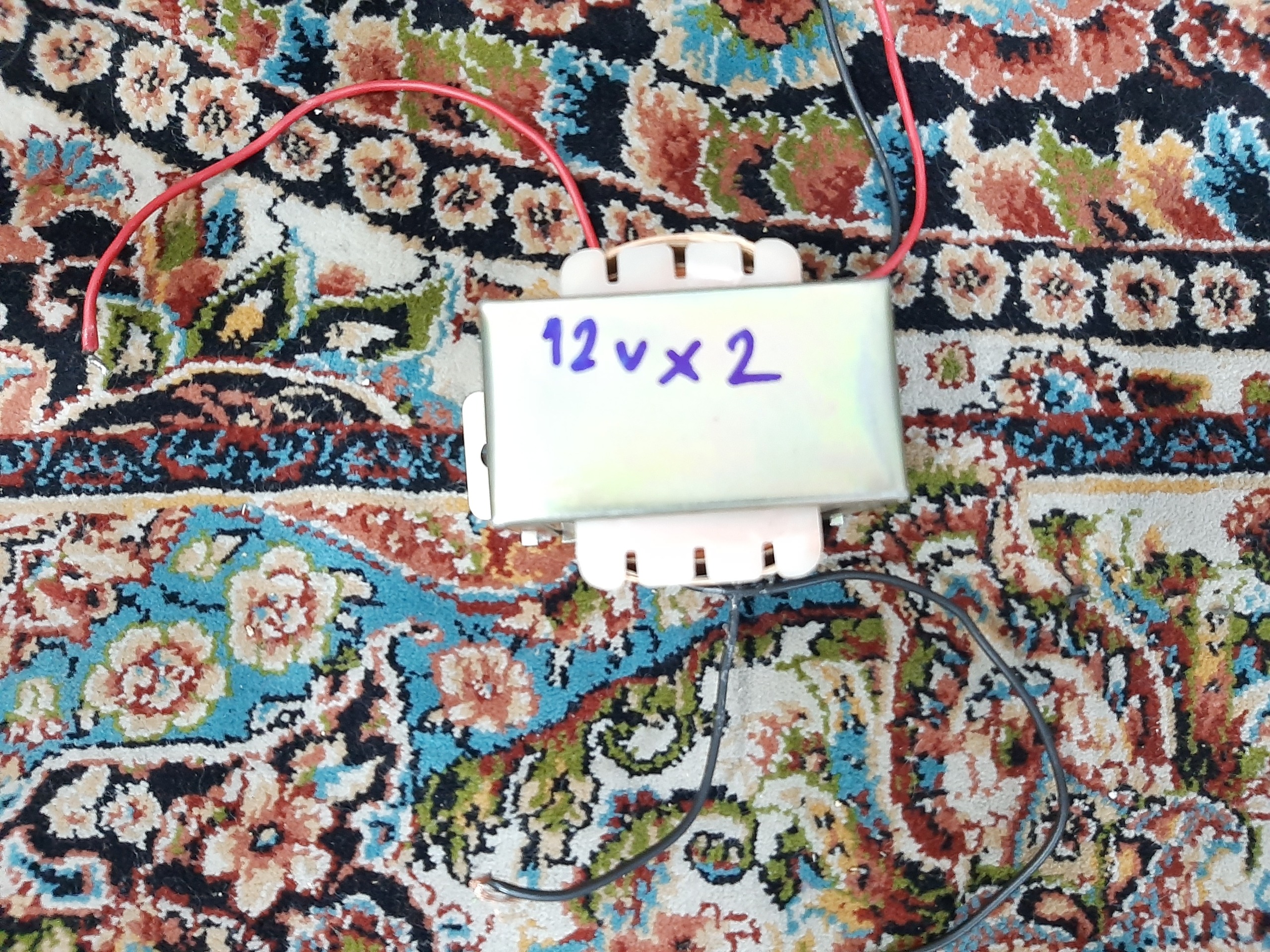 ترانس 220 به 12 ولت دوبل