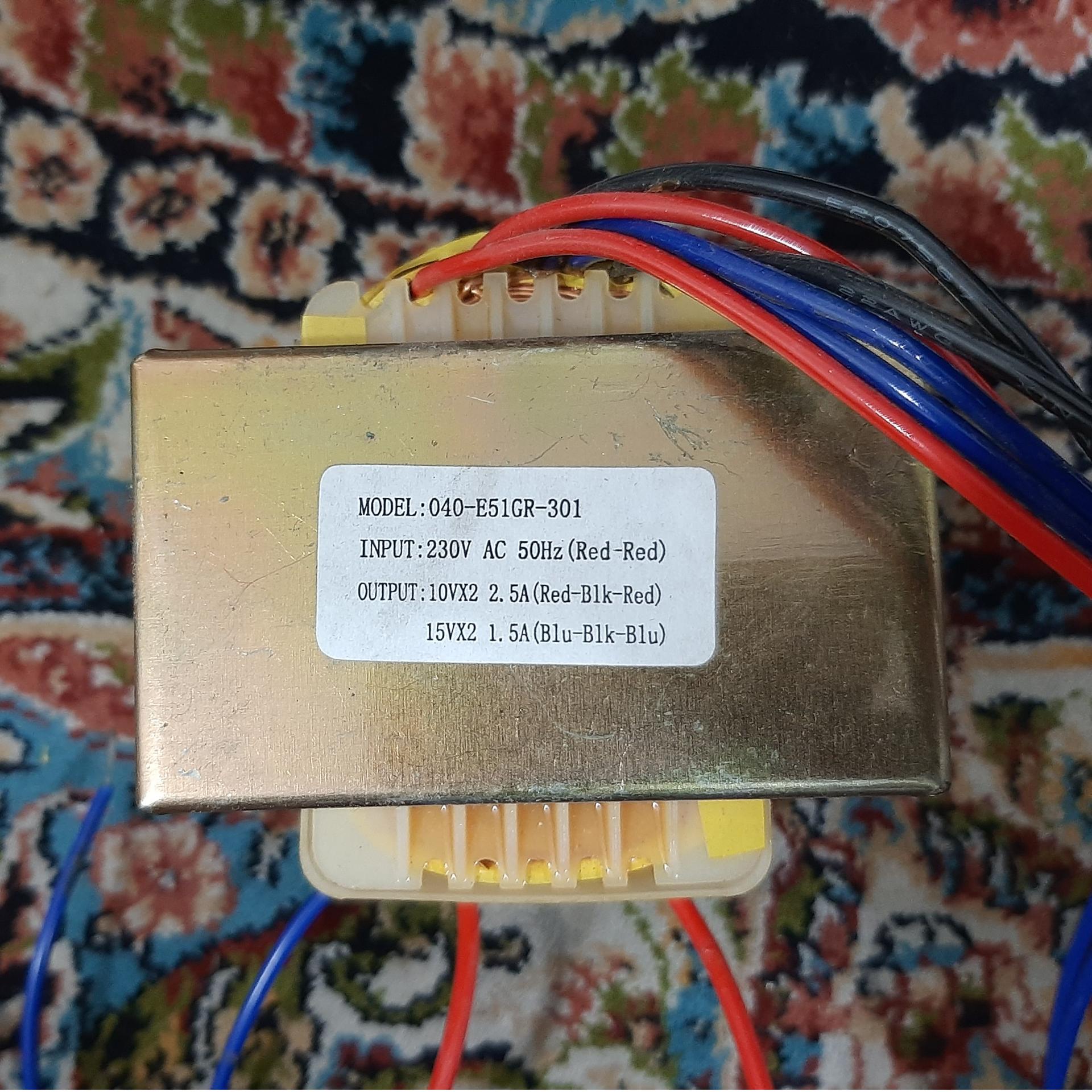 ترانس 230 به 10 ولت و 15 ولت دوبل