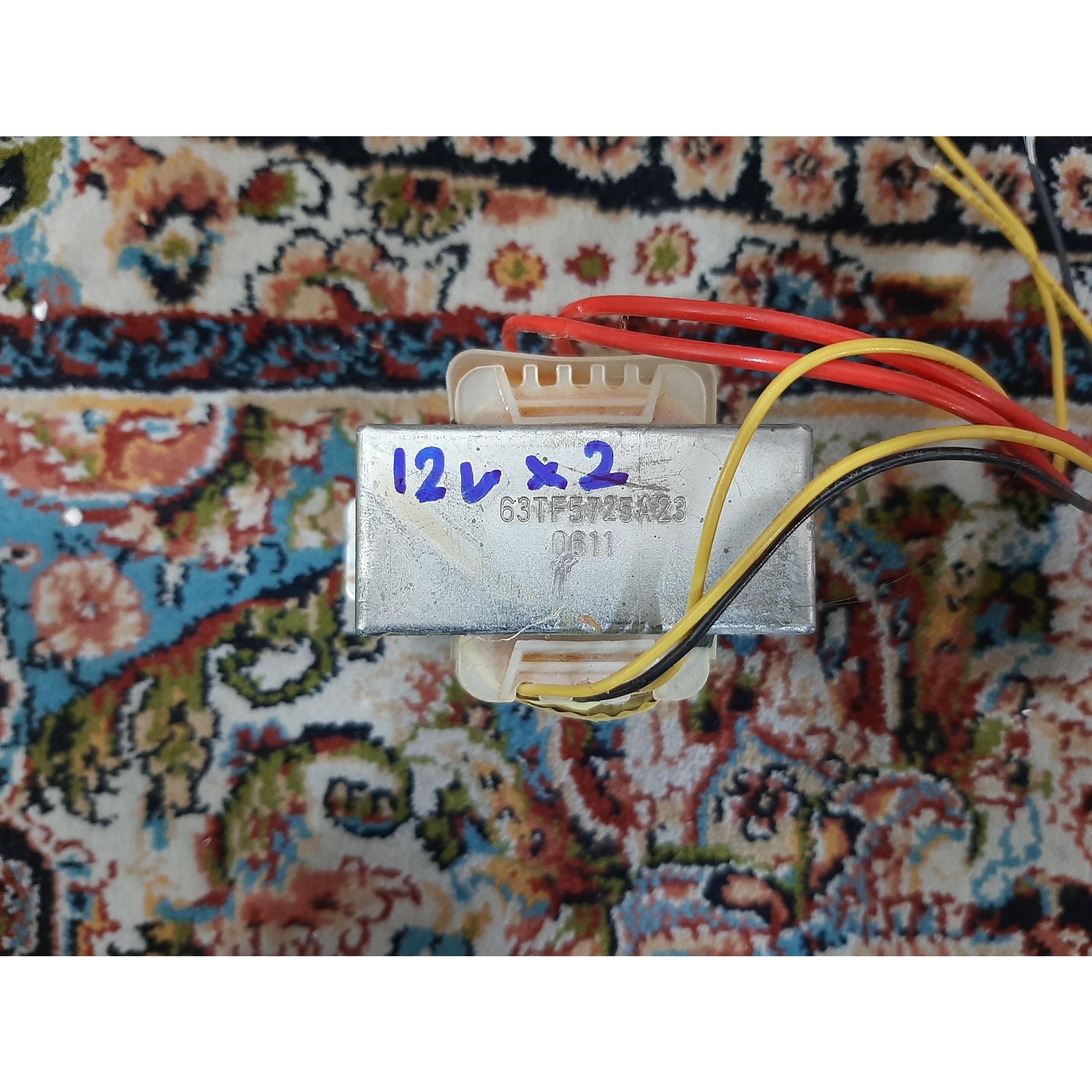 ترانس 220 به 12 ولت دوبل