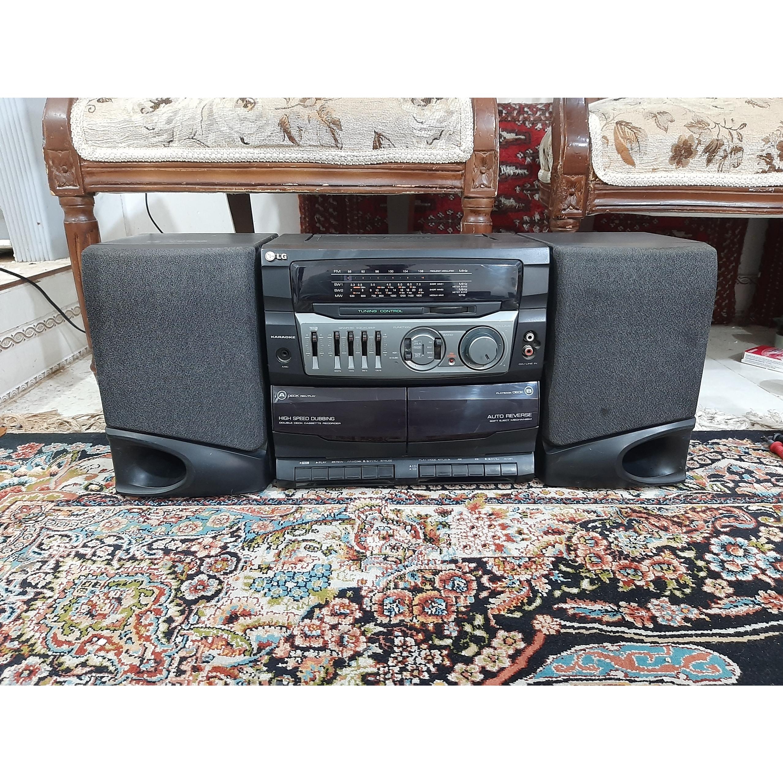 رادیو کاست پرتابل ال جی