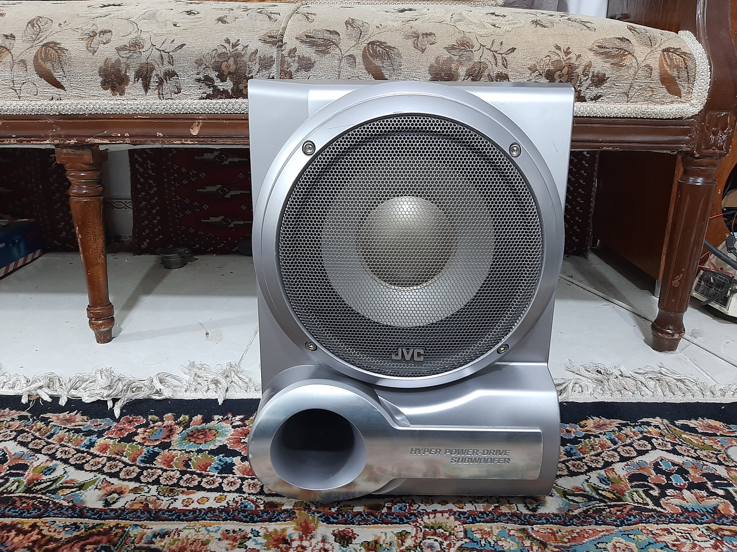 ساب ووفر جی وی سی خانگی