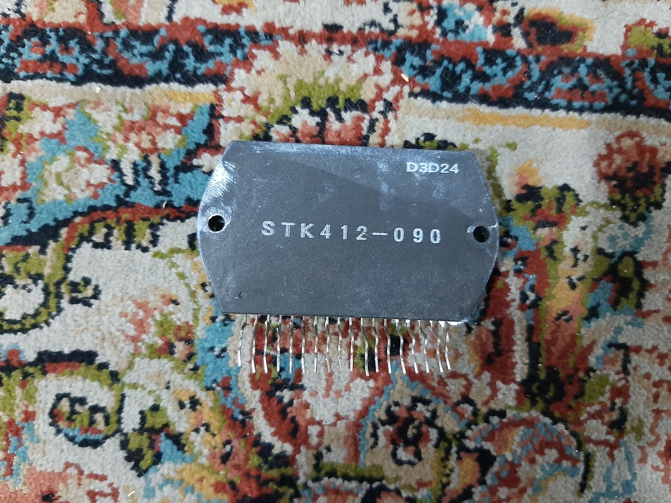 آی سی صداSTK412-090