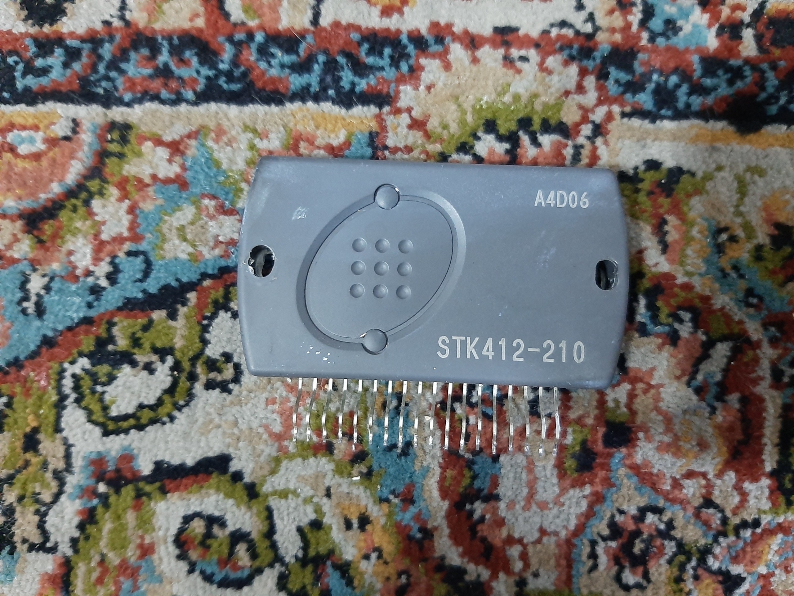آی سی صداSTK412-210