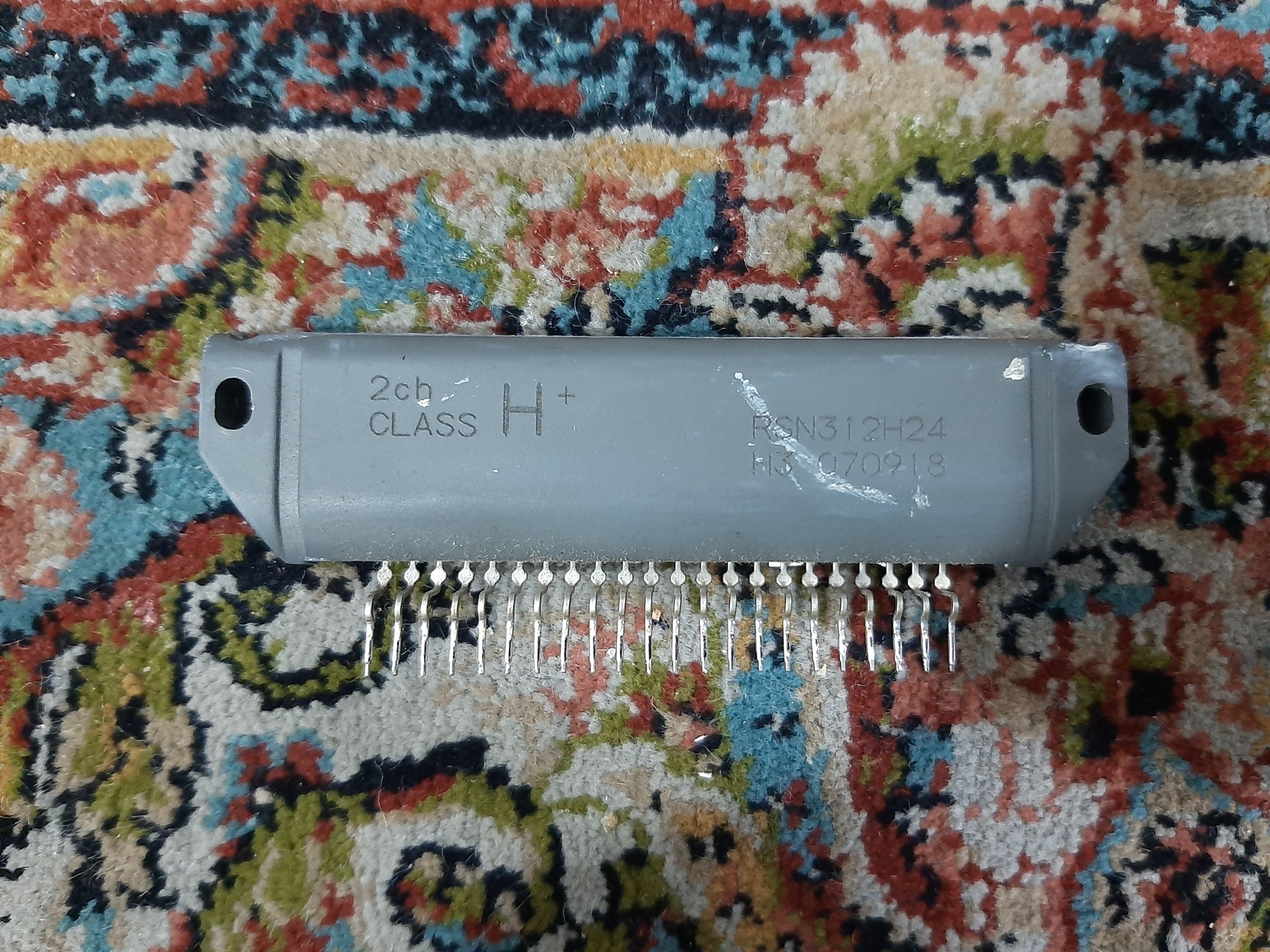 آی سی صدا RSN312H24