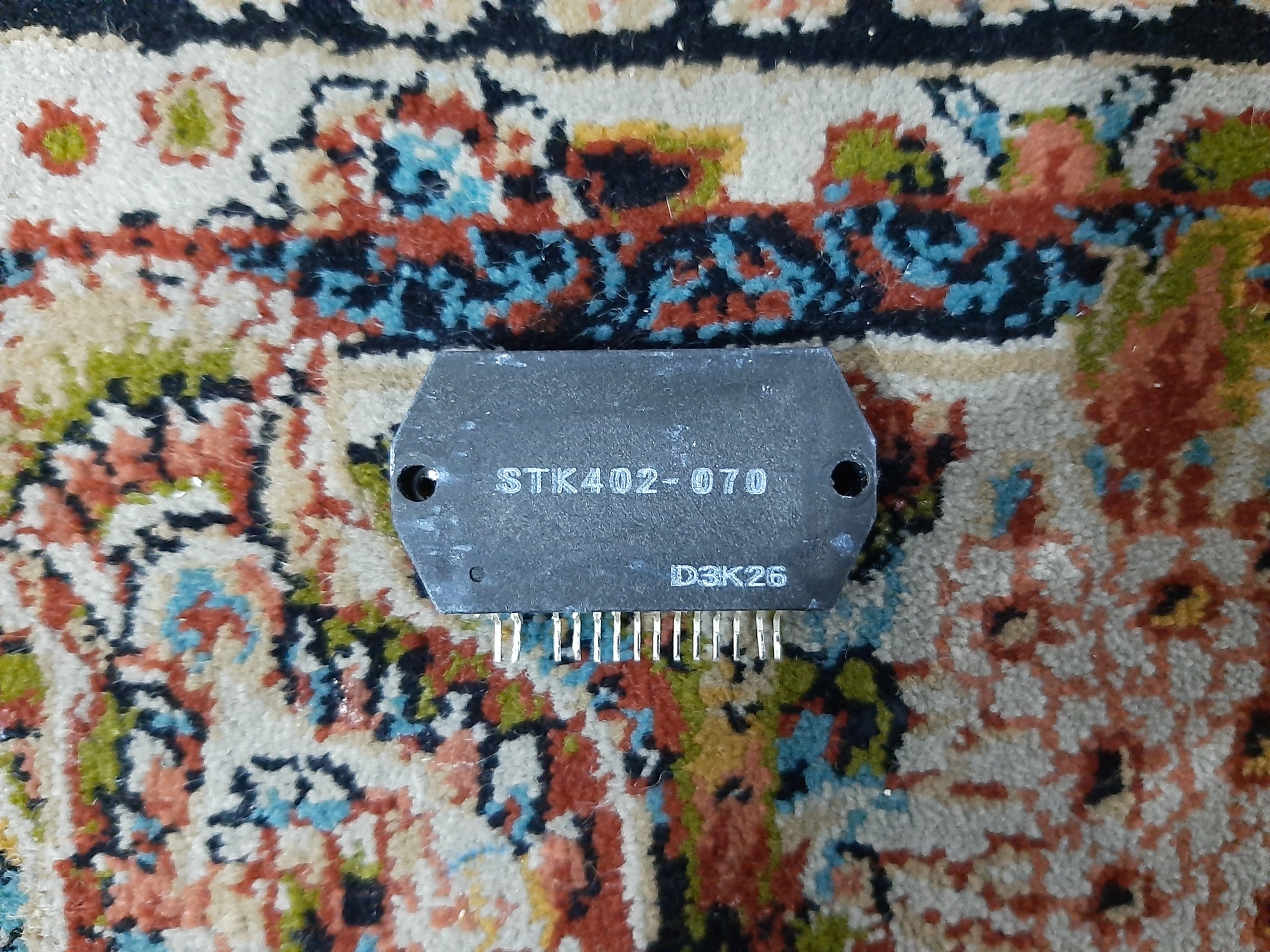 آی سی صدا STK402-070