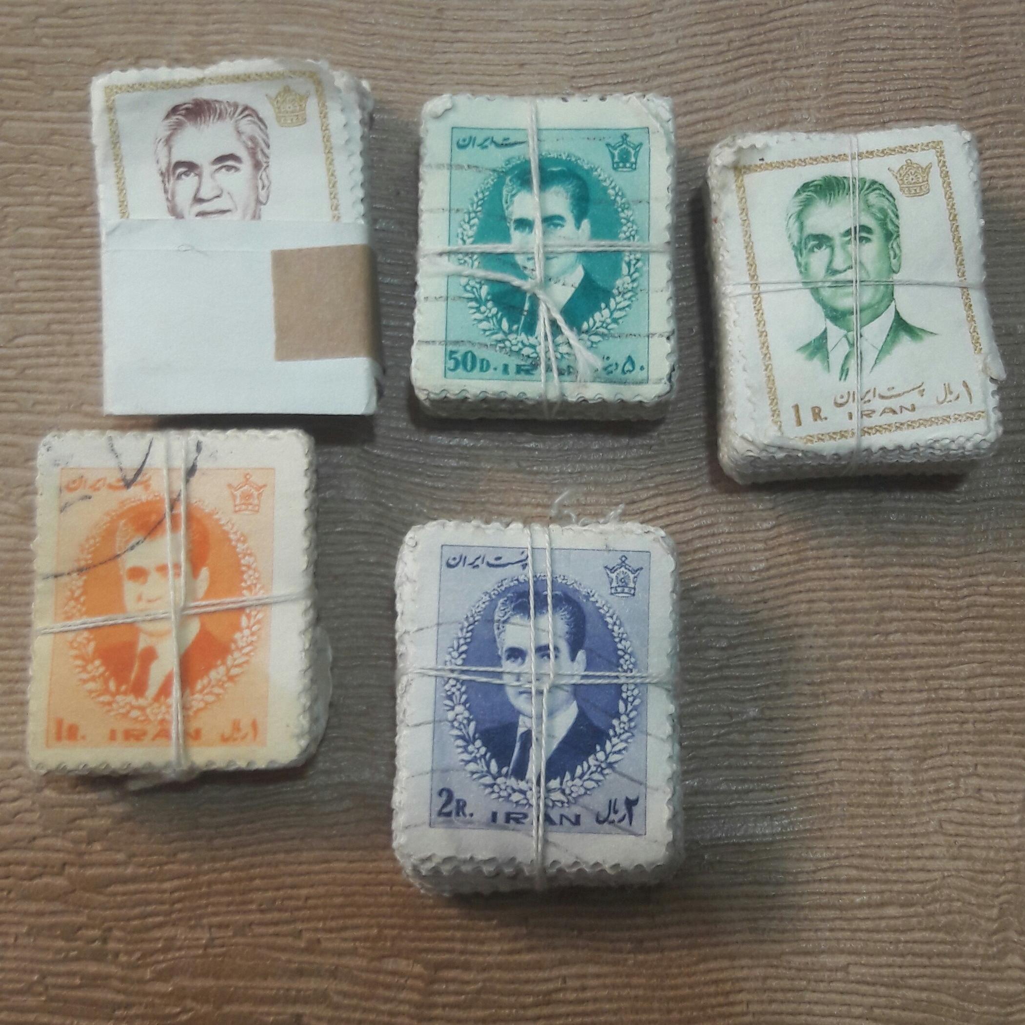 5 بسته تمبر 100 تایی نهر خورده(جمعا 500 عدد