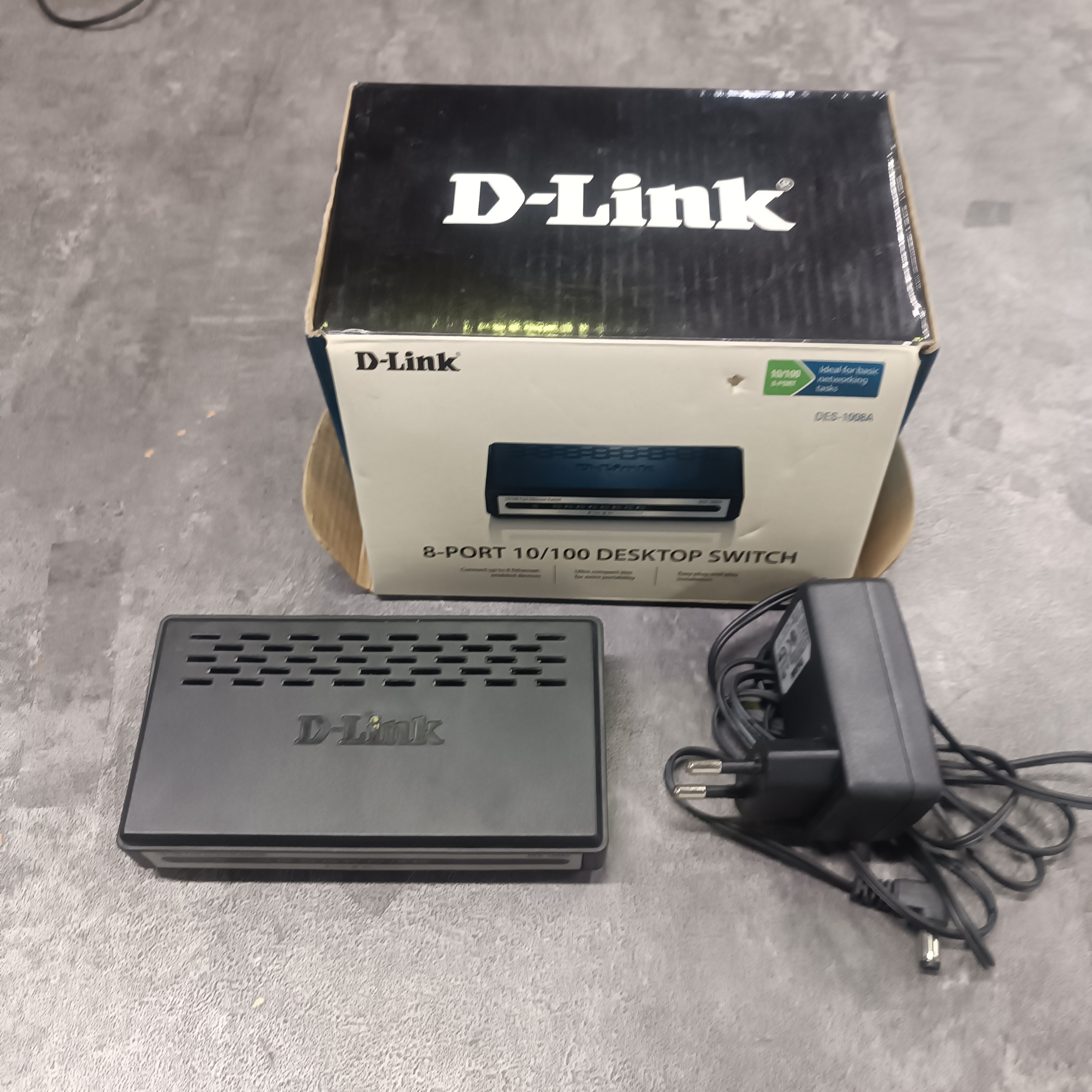 سوییچ شبکه 8 پورت D-link