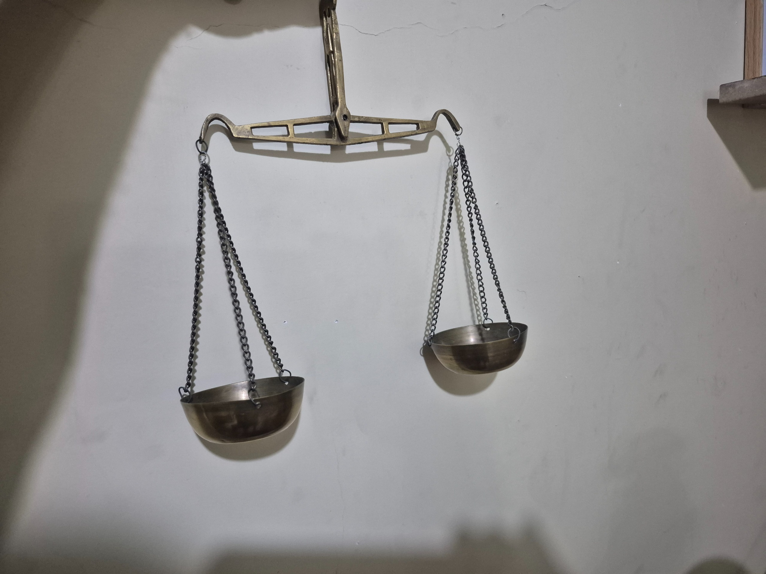 ترازو برنجی قدیمی