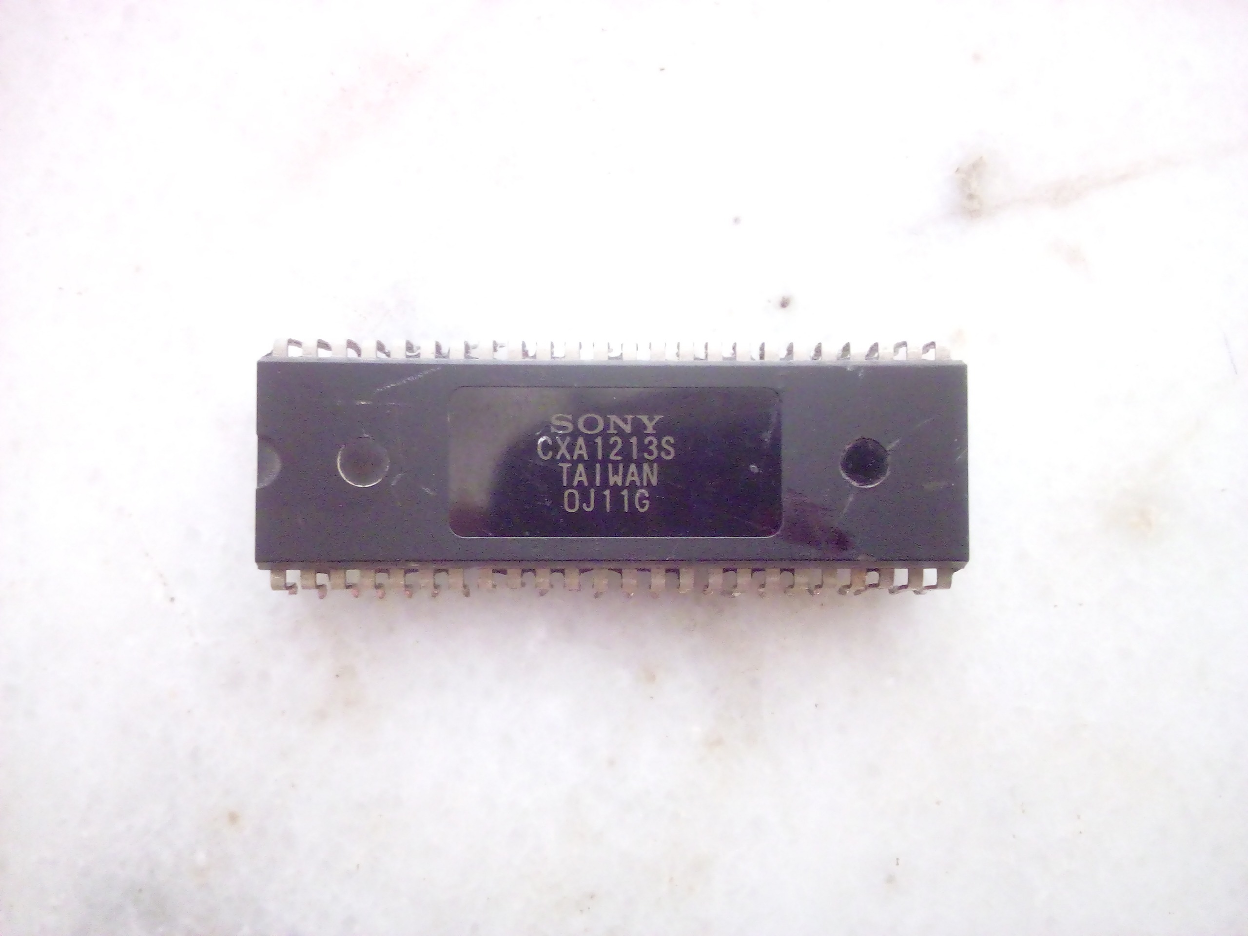 آی سی CXA1213S