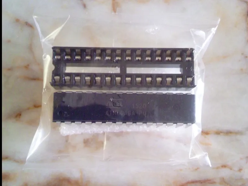 آی سی ATMEGA 8a