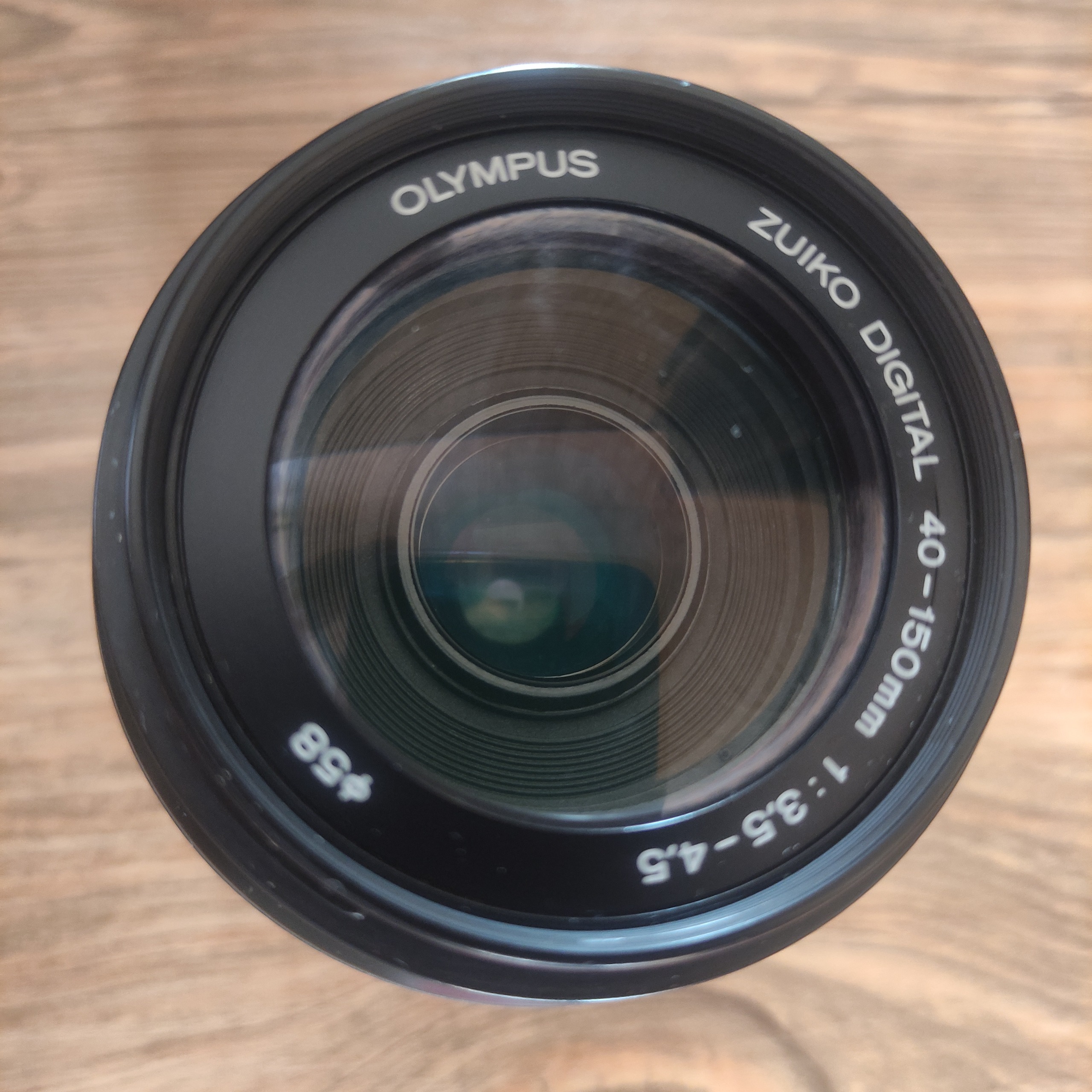 لنز دیجیتال المپوس Olympus Zuiko digital 40-150