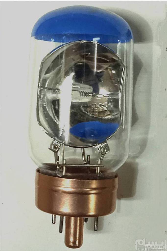 لامپ پروژکتور150W و120ولت Riluma