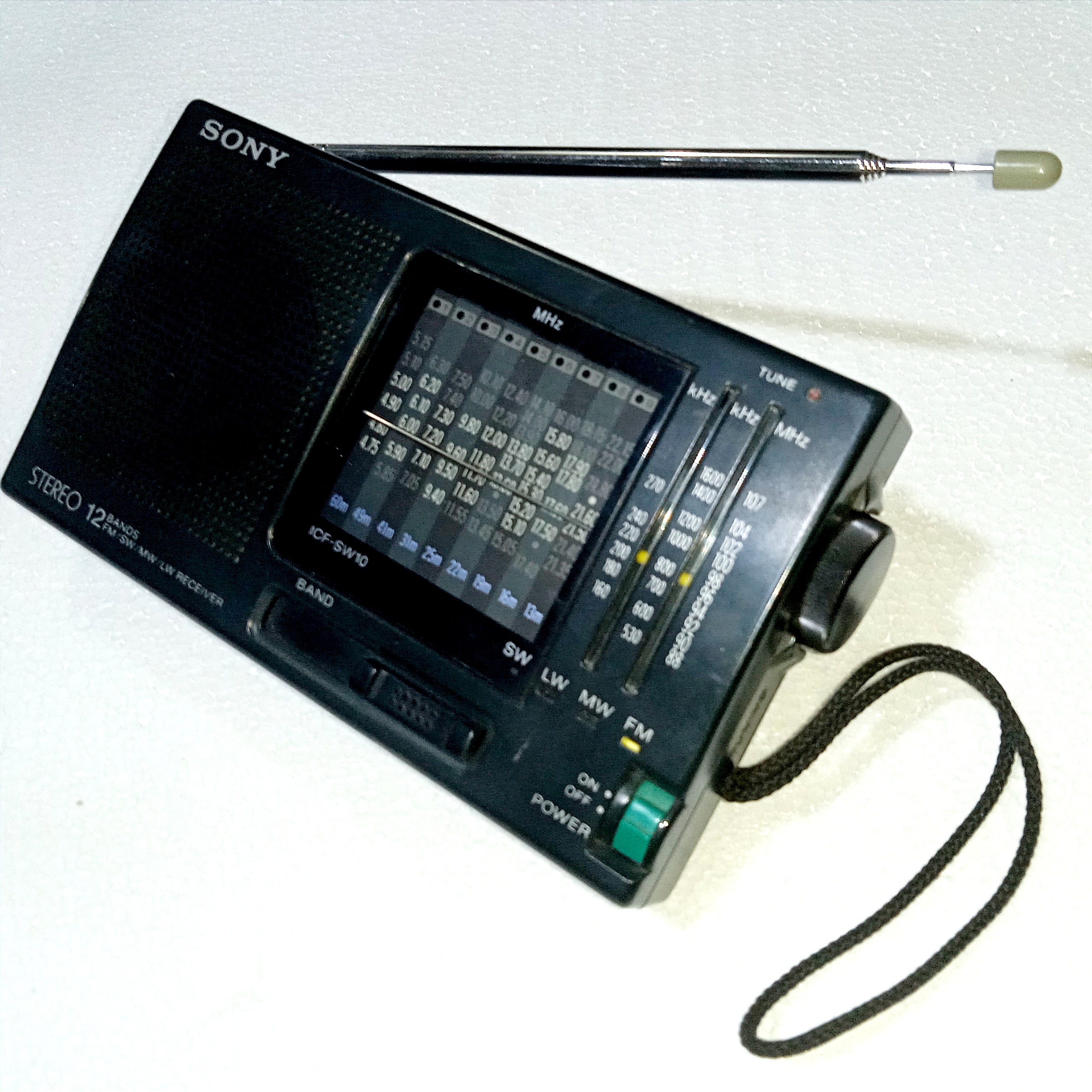 رادیو سونی 12 باند مدل ICF-SW10 Made in Japan