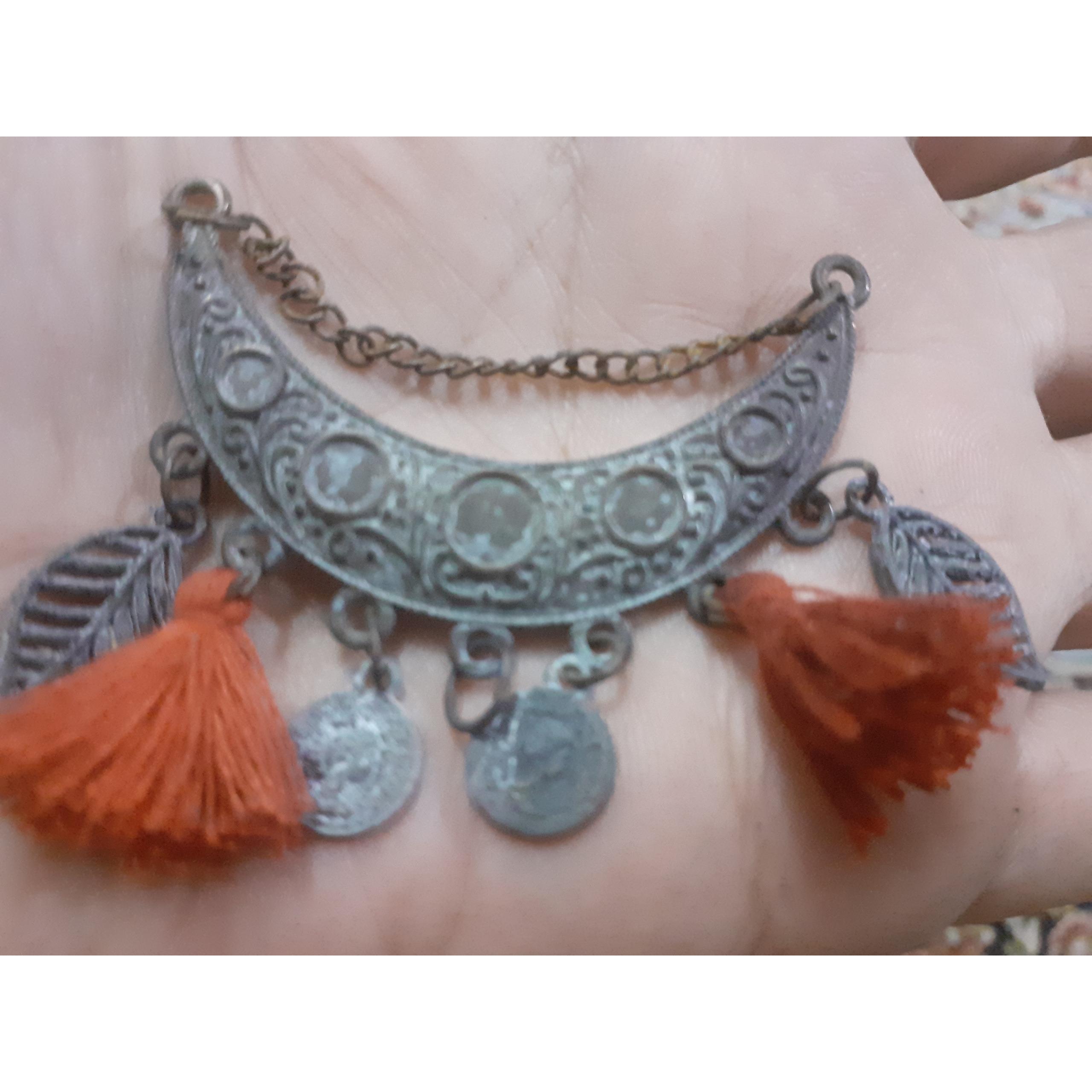 اویز طرح قجری فلزی