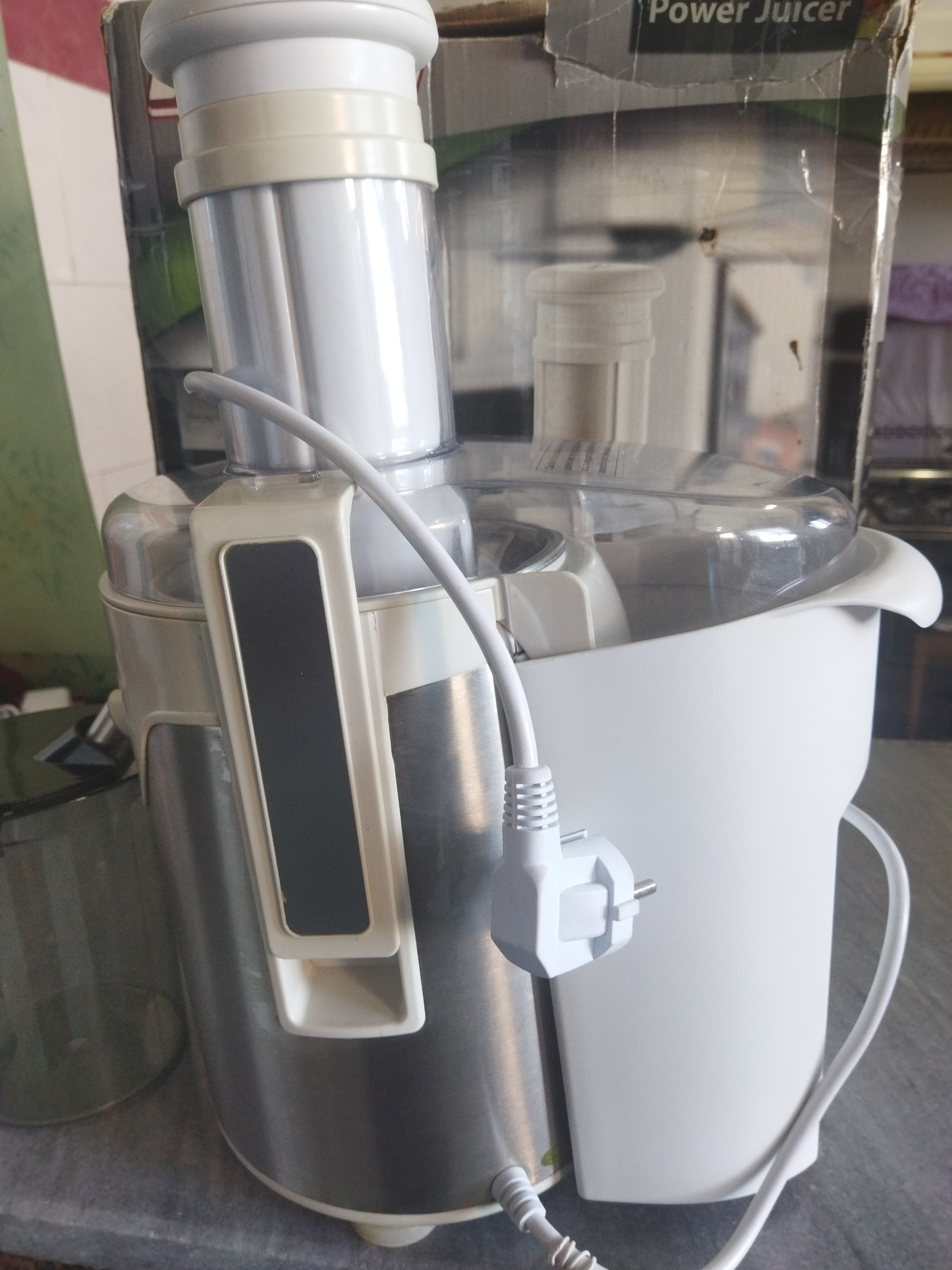 آبمیوه گیری فلر مدل PJ620