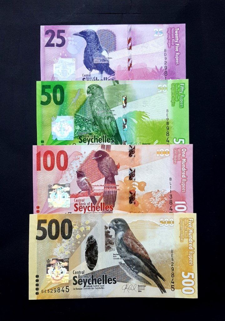 فول ست بانکی 25 تا 500 روپیه سیشل