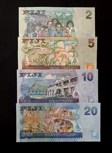 نیم