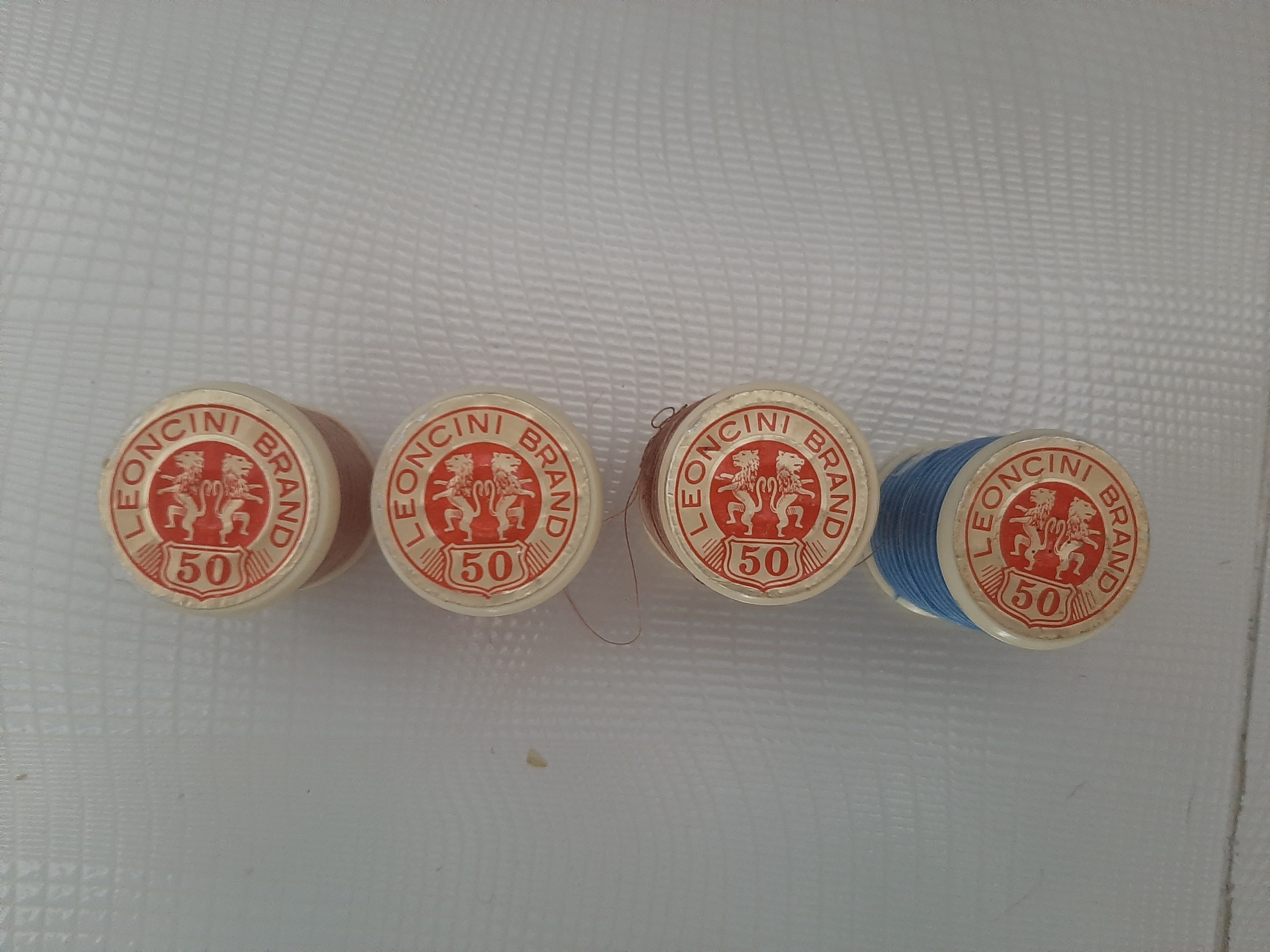 4 عدد نخ قدیمی مارک دار