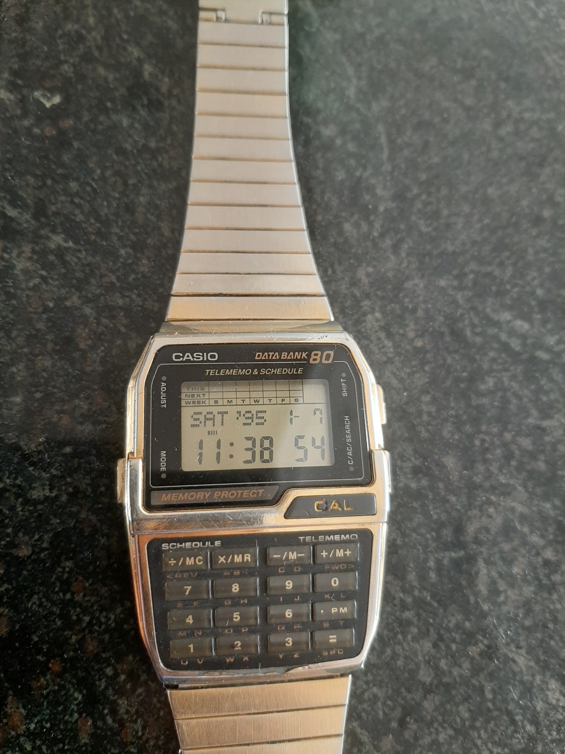 ساعت مچی کاسیو کامپیوتری زیبا سالم عالی