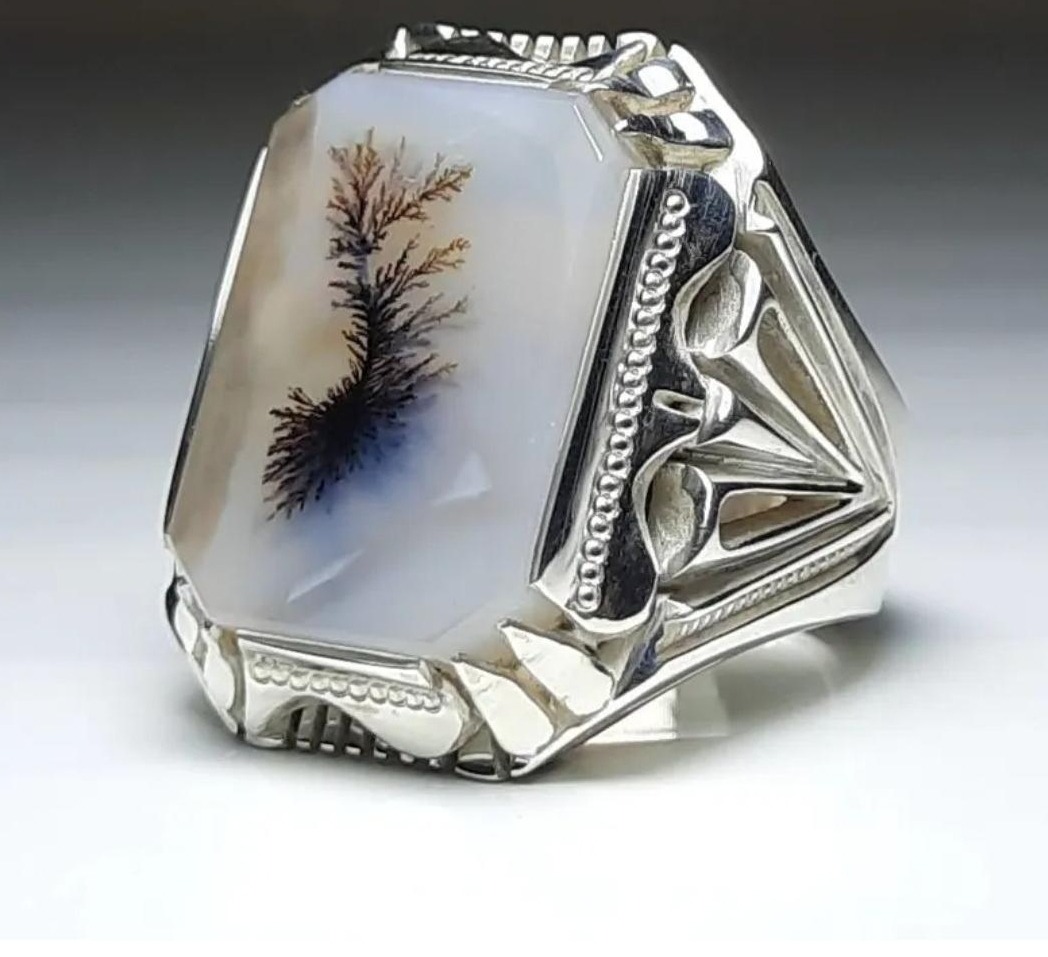 شجرقائن یکتا وبی مانند دستساز و اعجاز نگین