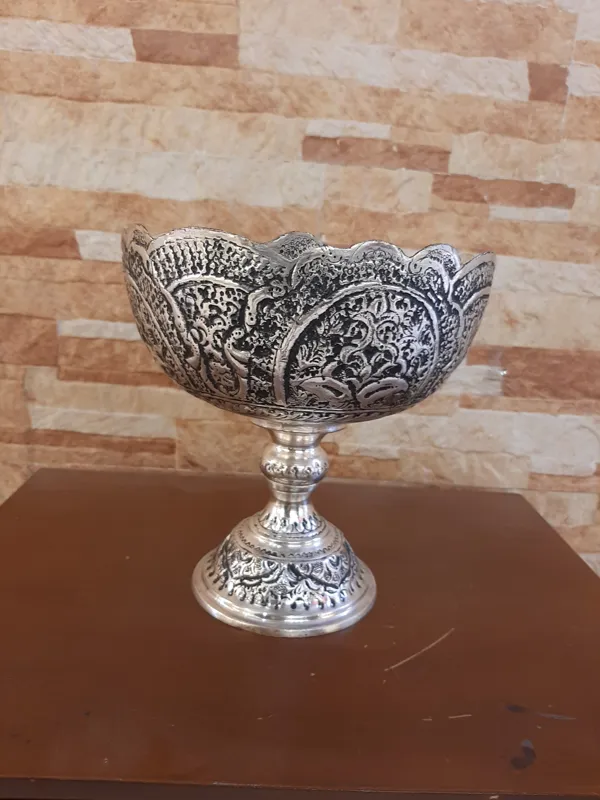 کاسه پایه دار روکش نقره ، هنر اصفهان