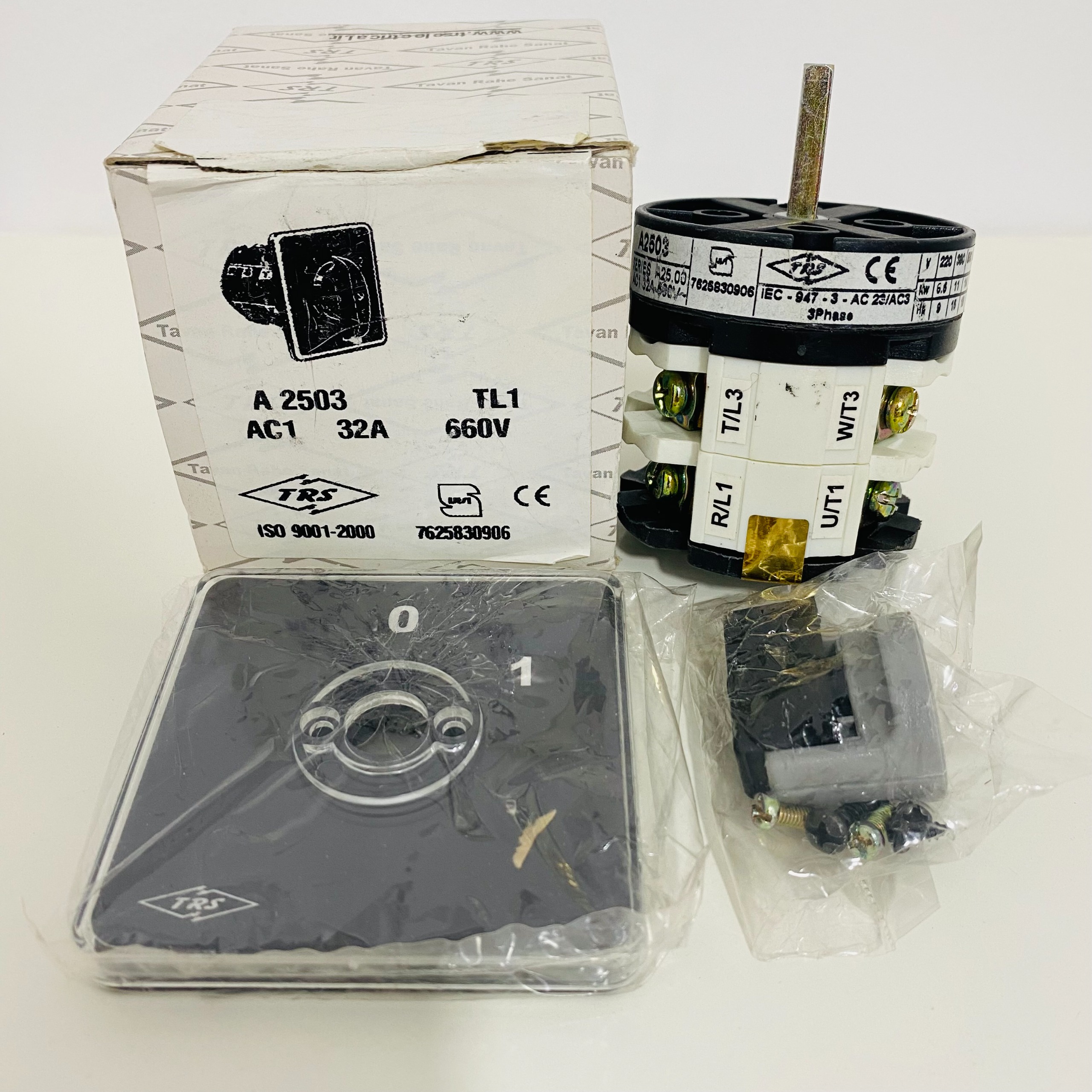 کلید گردان مدل 2503 یکطرفه سه فاز TRS