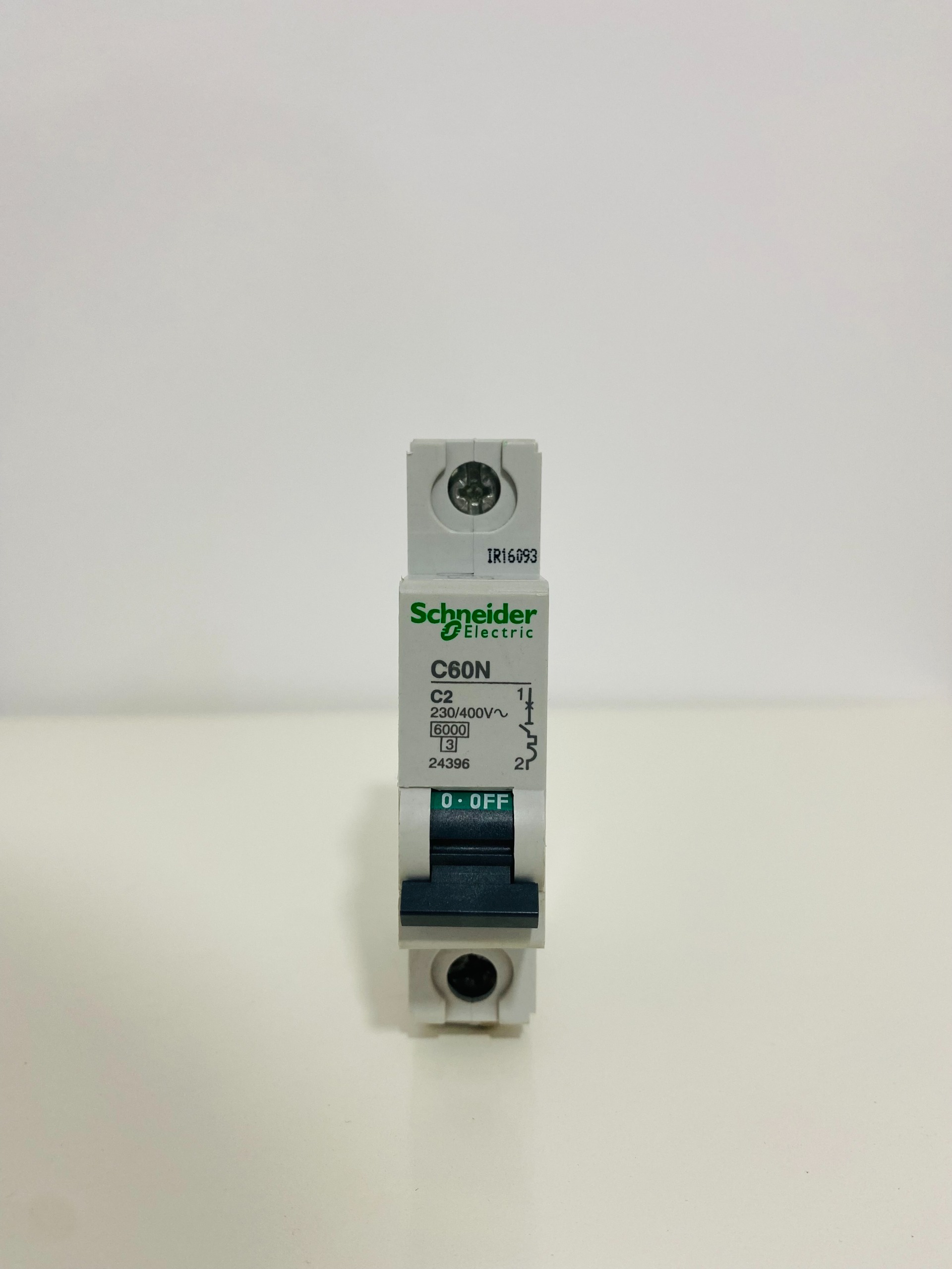 فیوز مینیاتوری تکفاز 2 آمپر کلاس C اشنایدر