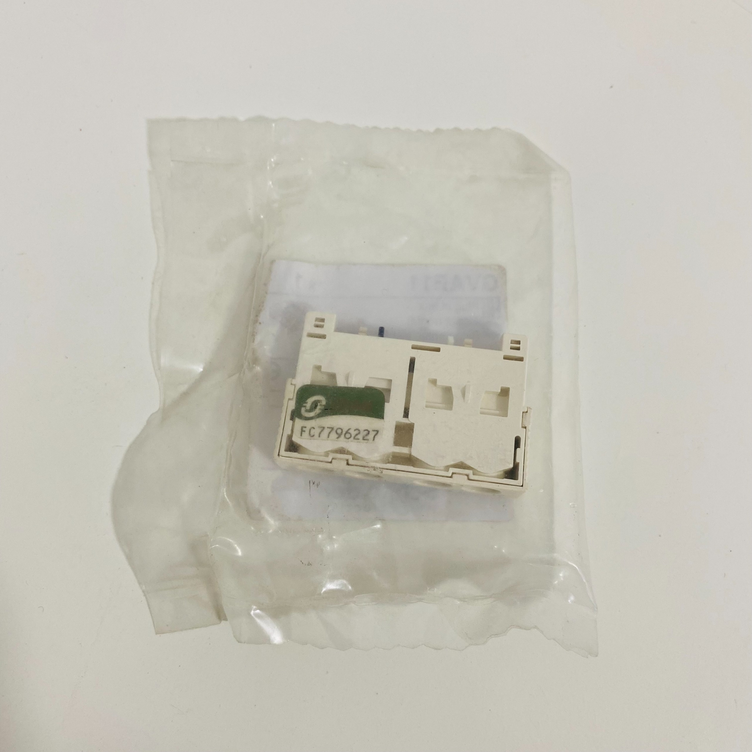 تیغه کمکی 1 باز 1 بسته  روخور حرارتی اشنایدر