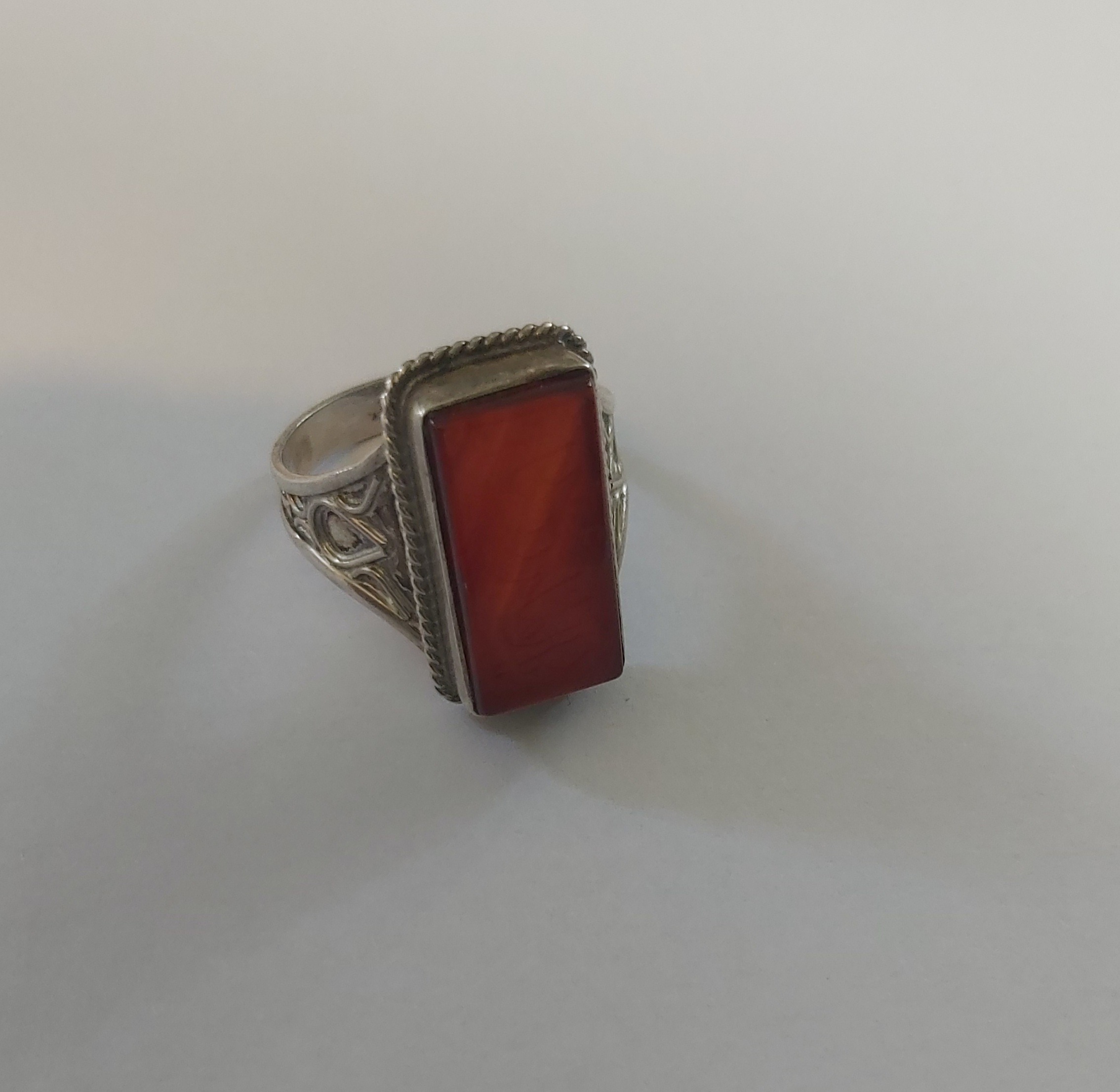 انگشتر عقیق یمنی کهنه