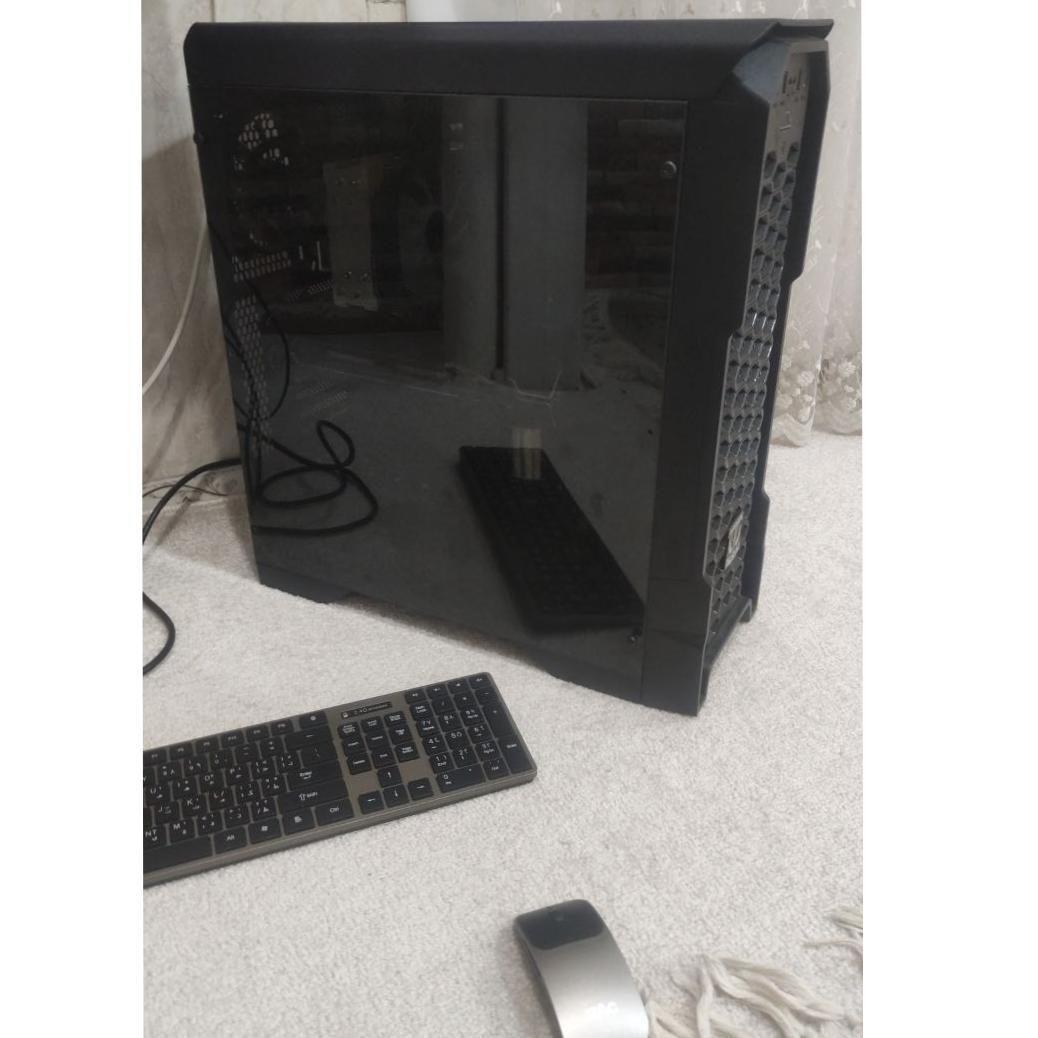 کامپیوتر گیمینگ در حد نو 1ماه کارکرد