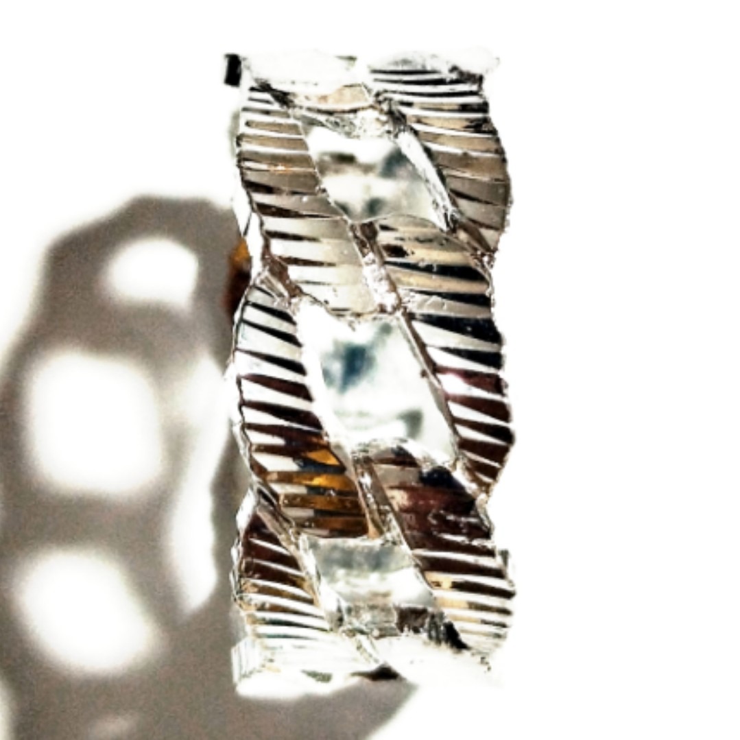 انگشتر حلقه کلاسیک کارتیرطرح بافت