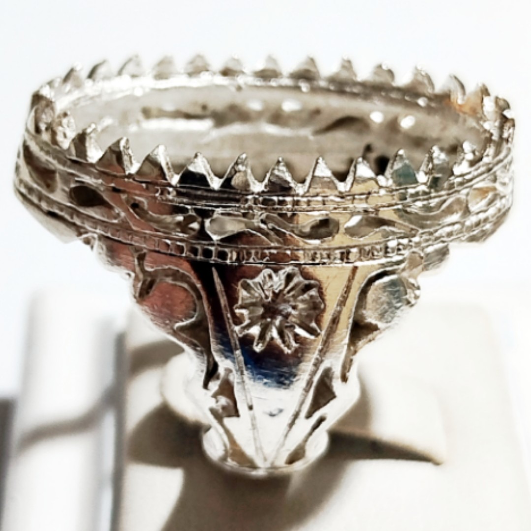 انگشتر رکاب عیار پایین تمیزومرتب