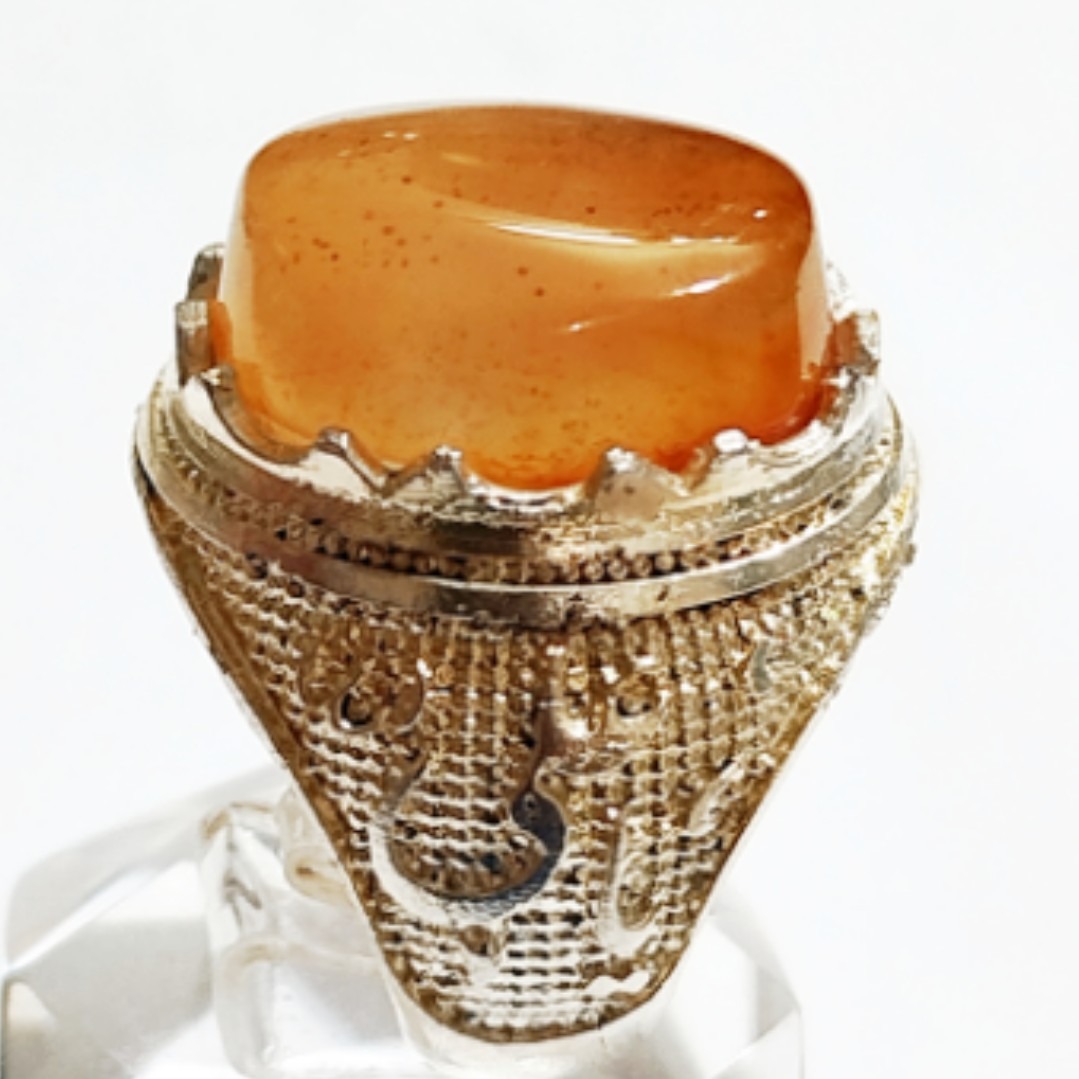 انگشتر چشمگیر عقیق یمنی پرتقالی