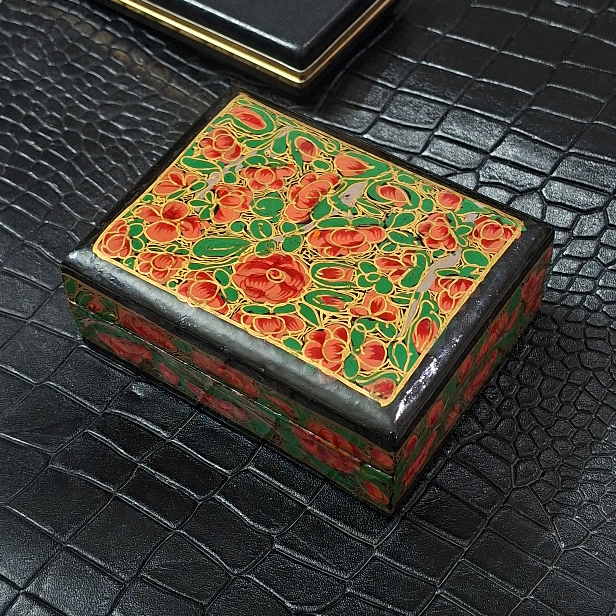 جعبه پاپیه ماشه قدیمی کلکسیونی