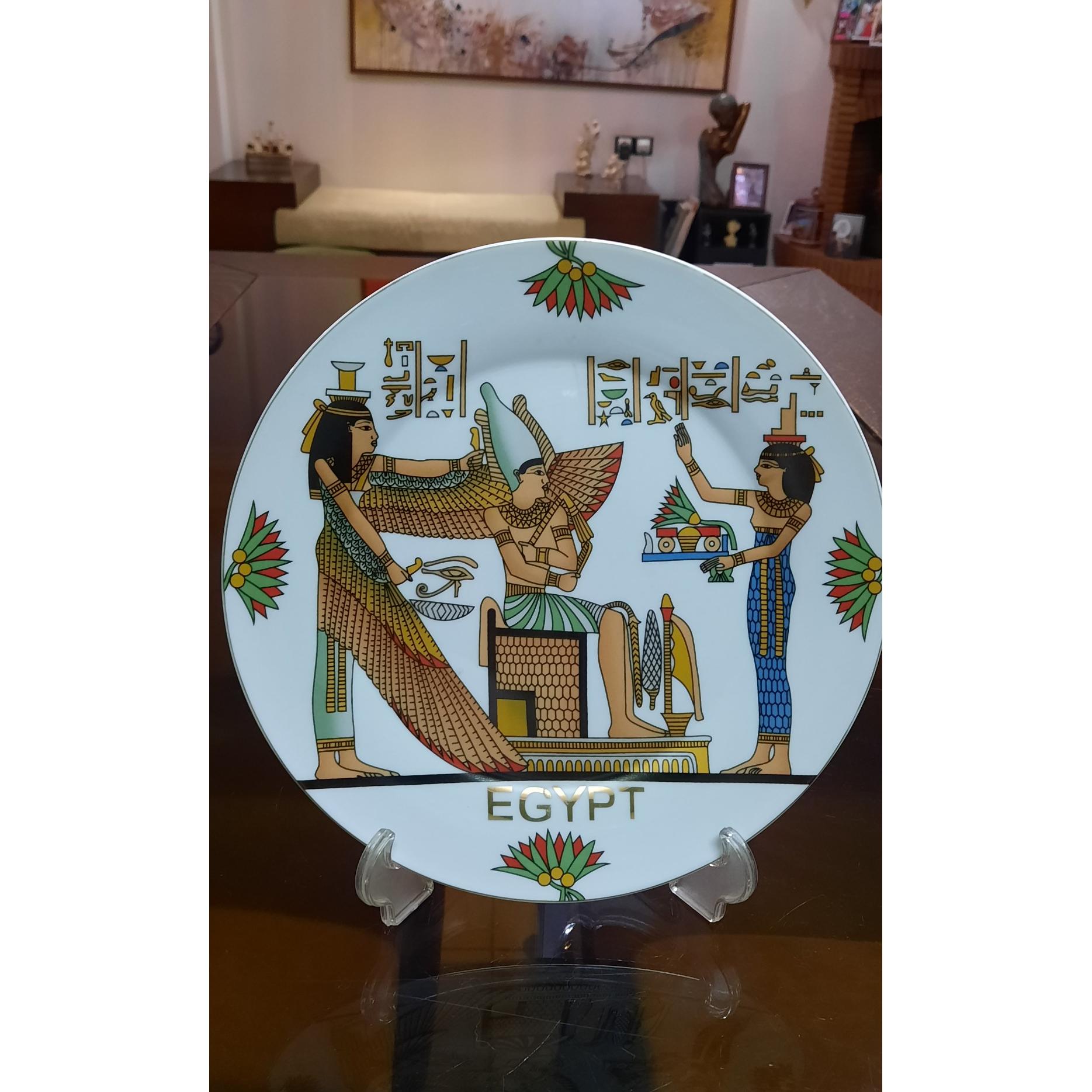 یک عدد دیوارکوب طرح مصری چینی