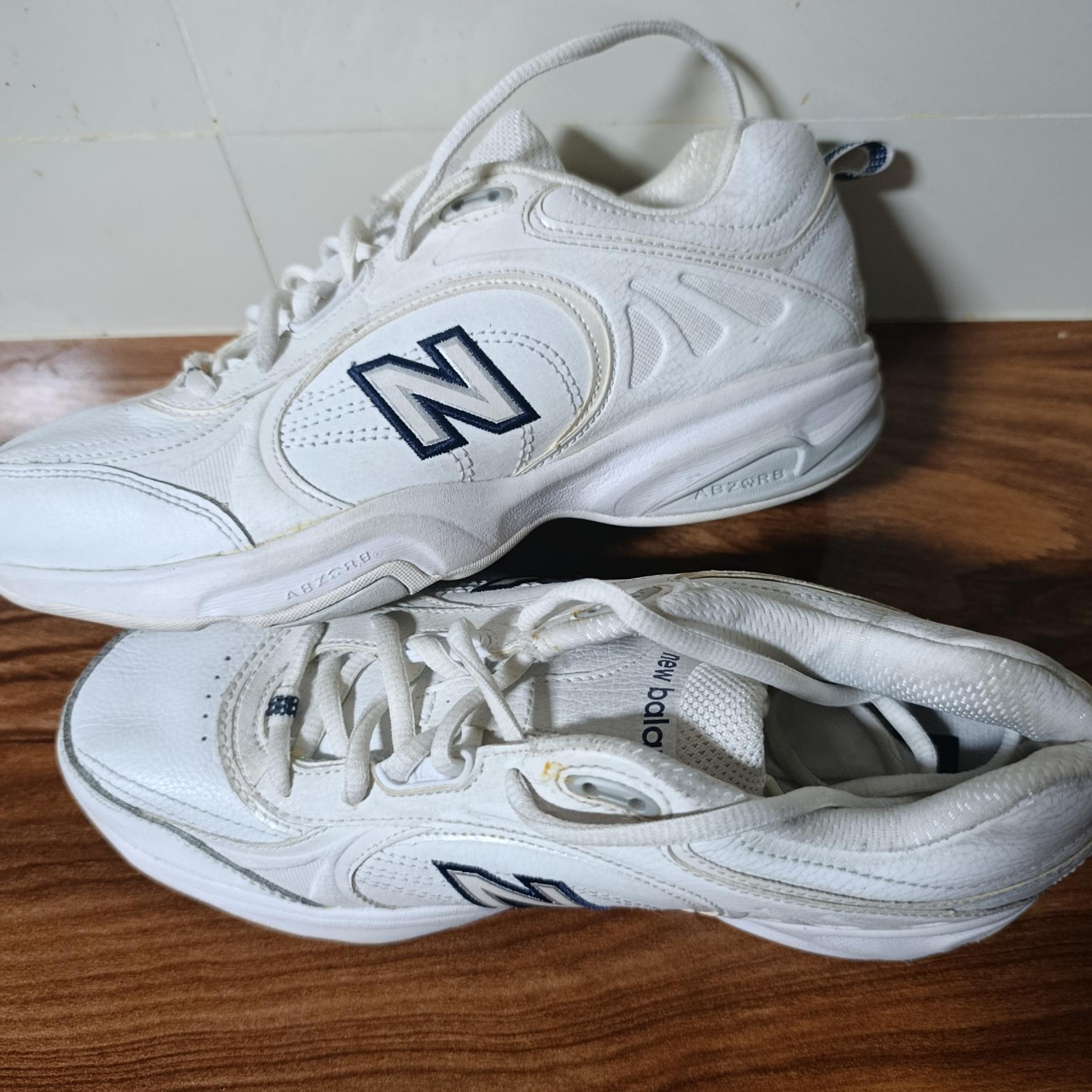 کتونی نیوبالانس 623