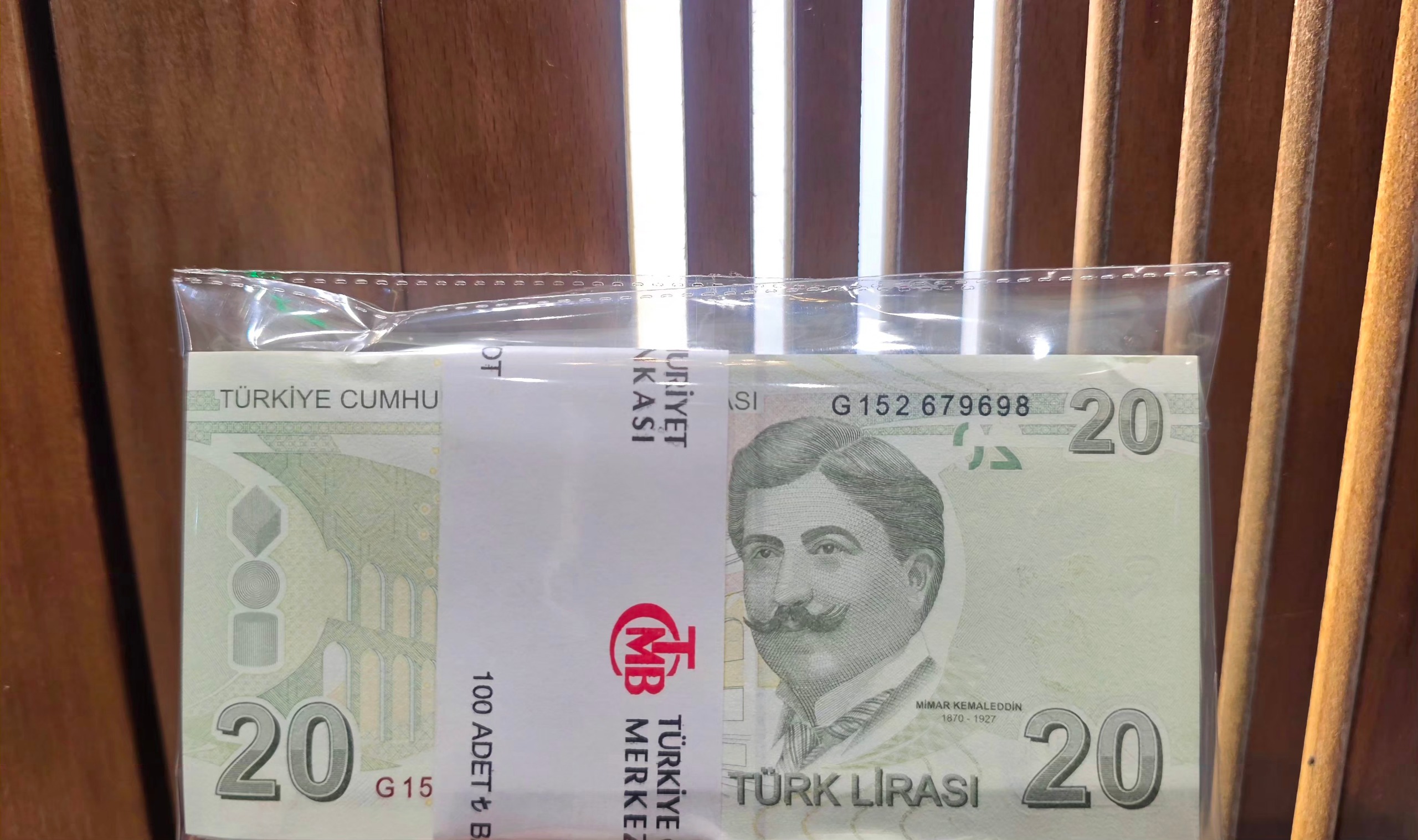 بسته 20 لیر ترکیه