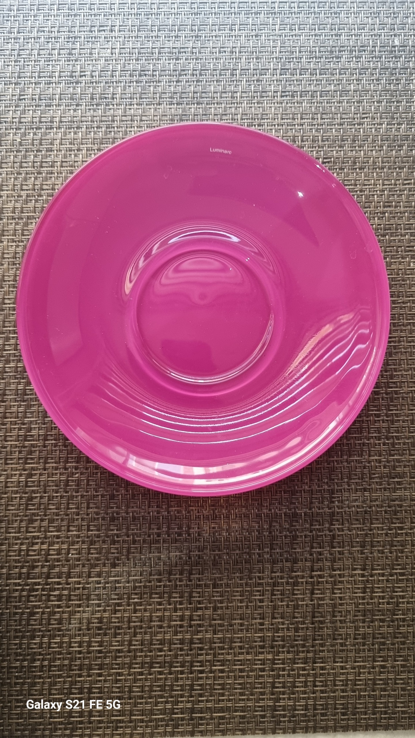 زیر لیوانی لومینارک