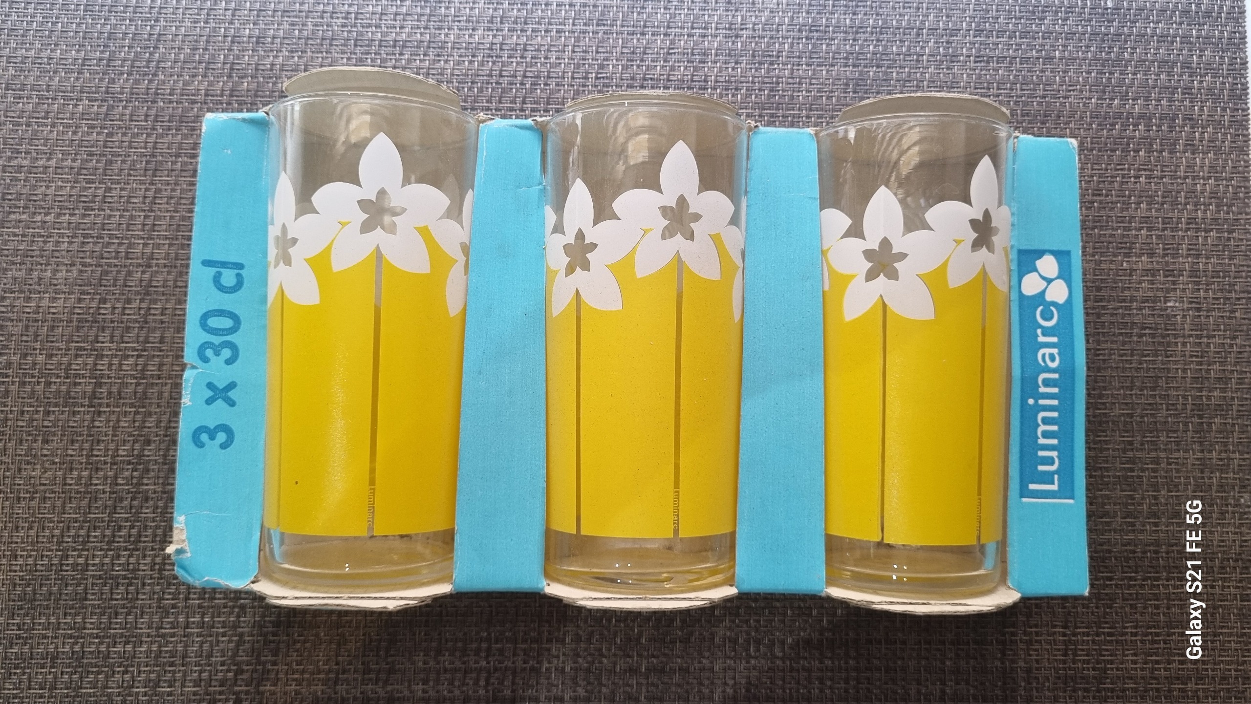 لیوان لومینارک فرانسه