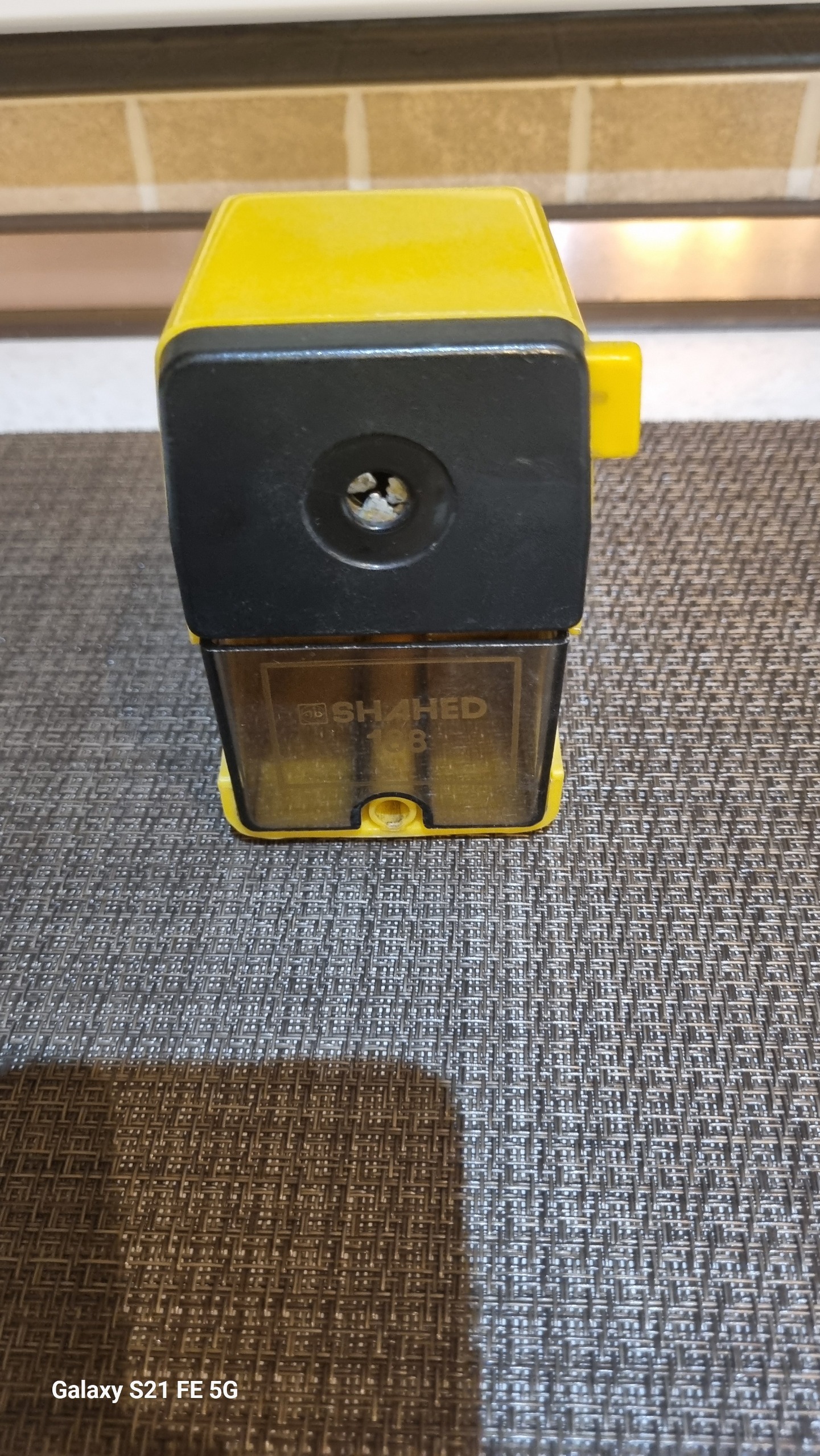 مداد تراش رومیزی شاهد