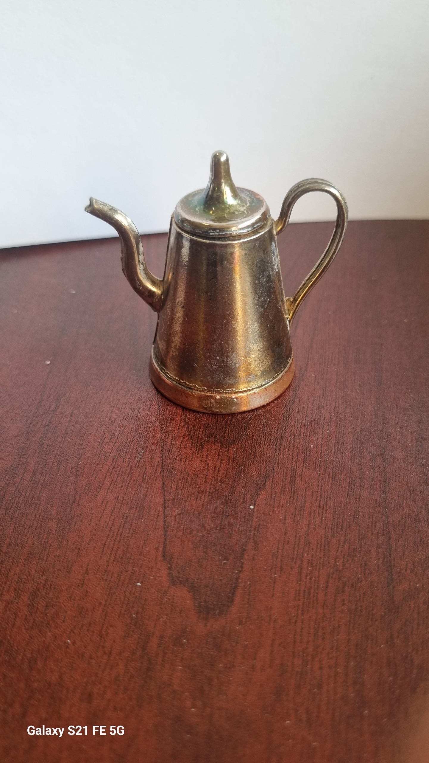 قوری برنجی قدیمی انگلیسی