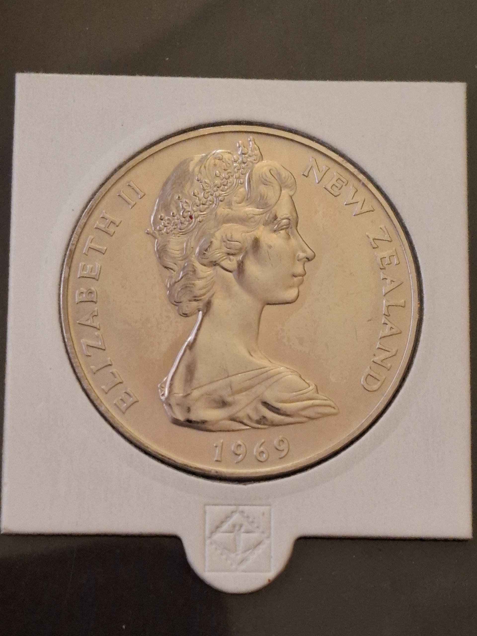 سکه 1 دلار زلاندنو کاپیتان کوک 1969