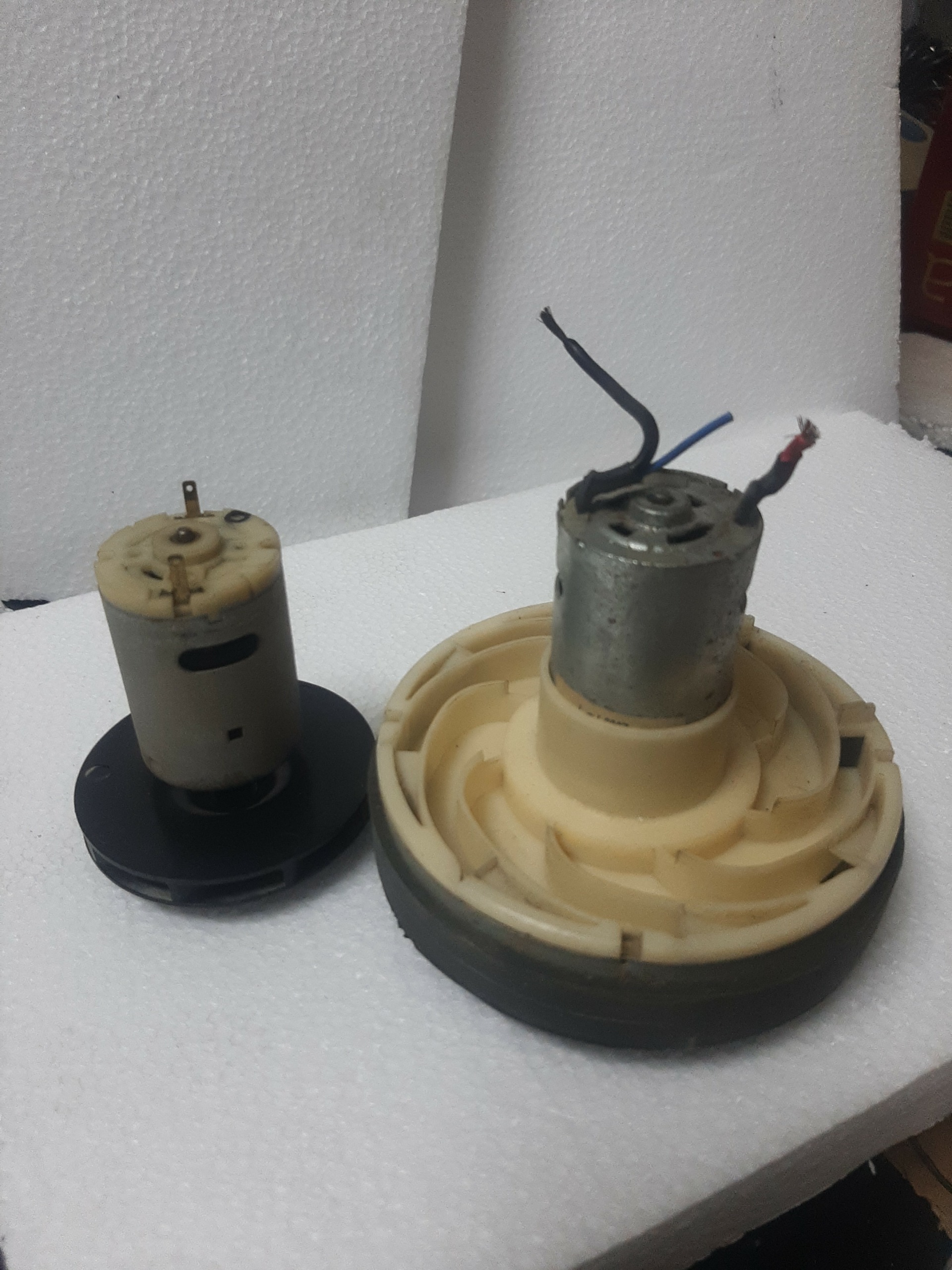 انواع موتور جارو شارژی