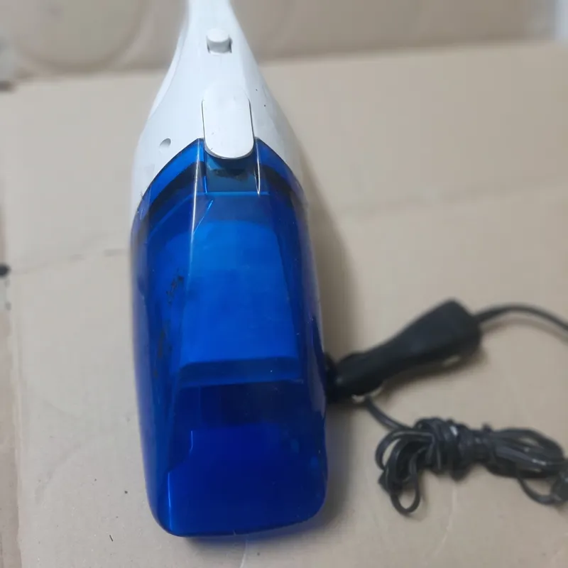 جارو فندکی خودرو