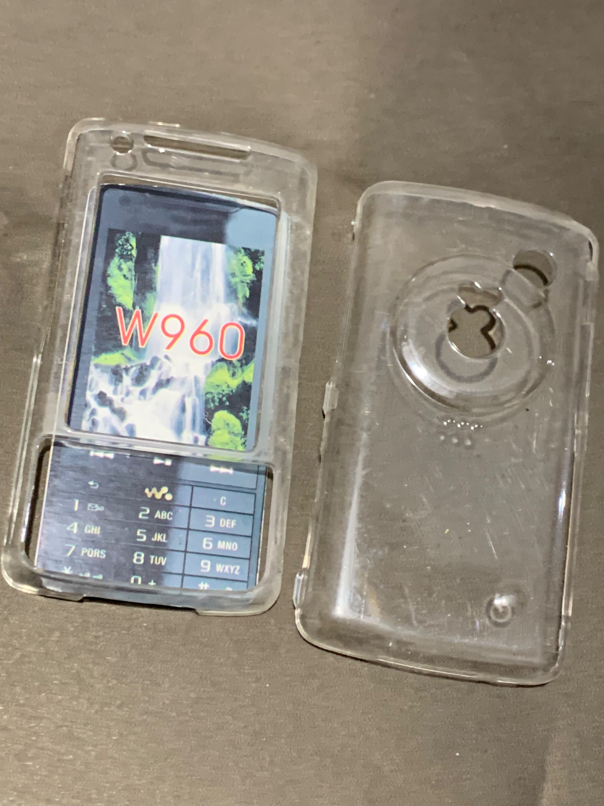 کاورکریستالی سونی اریکسون w960