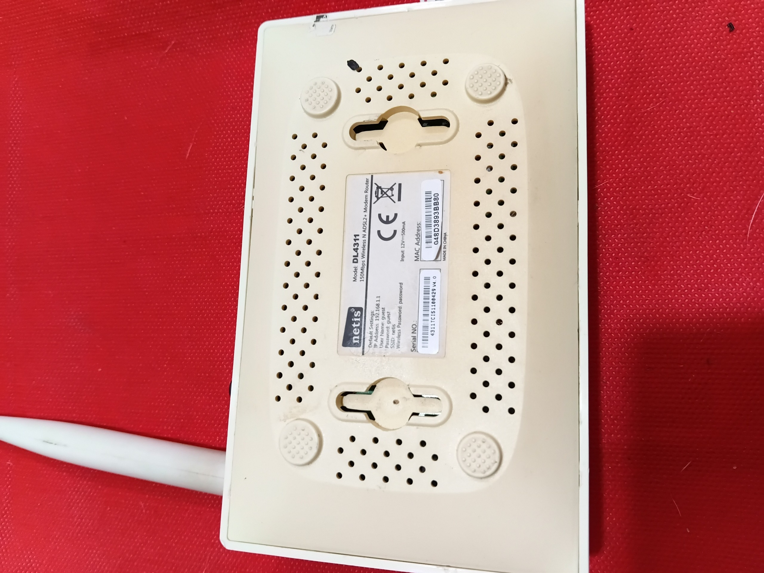 مودم روتر وایرلس نت ایز مدل Dl4311d
