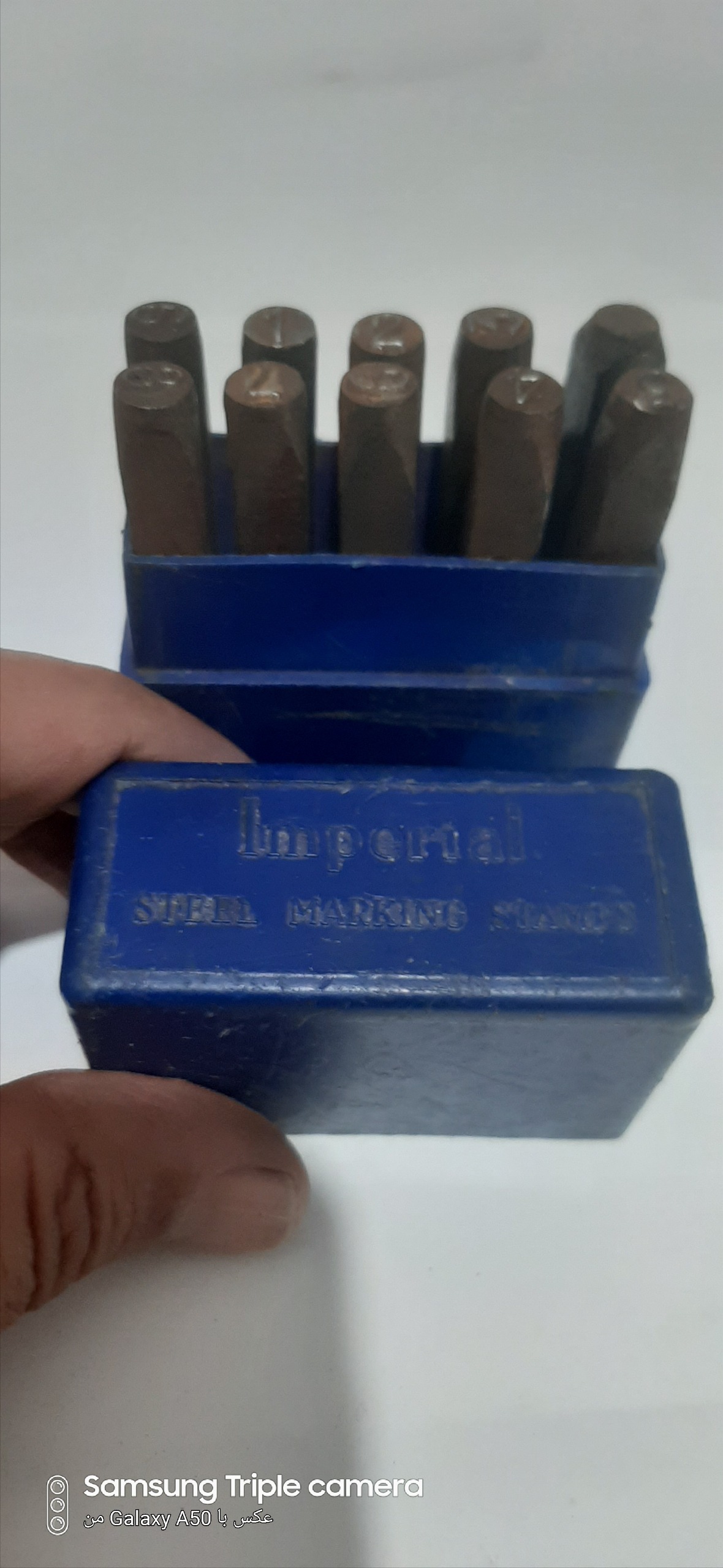 سمبه شماره زن انگلبسی