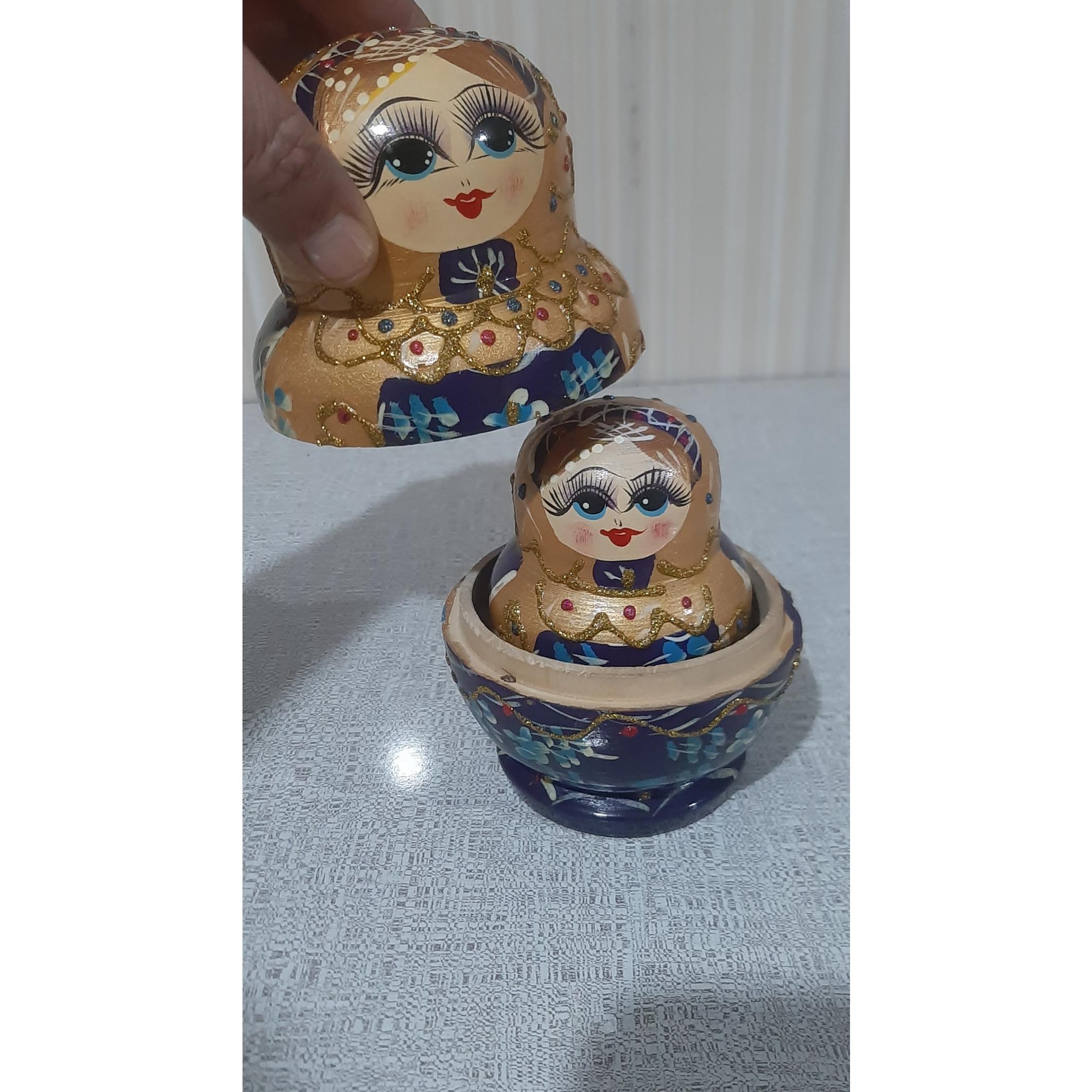 مجسمه بسیارزیبای ماتروشکای بزرگ روسی